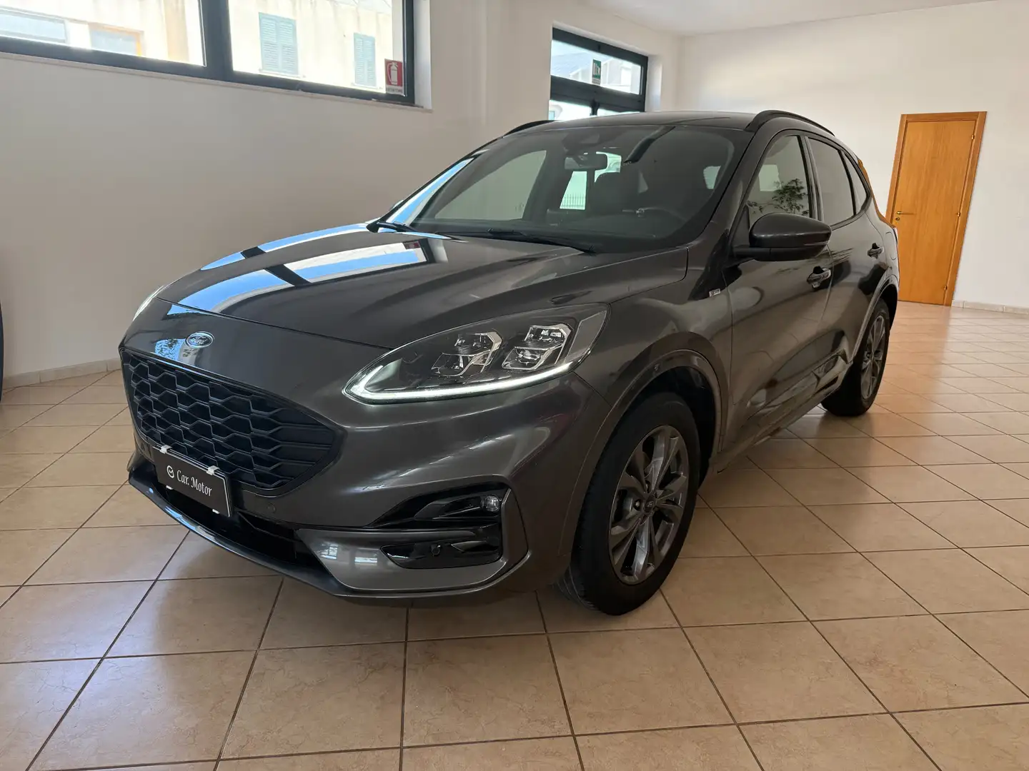Ford Kuga Kuga III 2020 1.5 ecoboost ST-Line X 2wd 150cv Grigio - 1