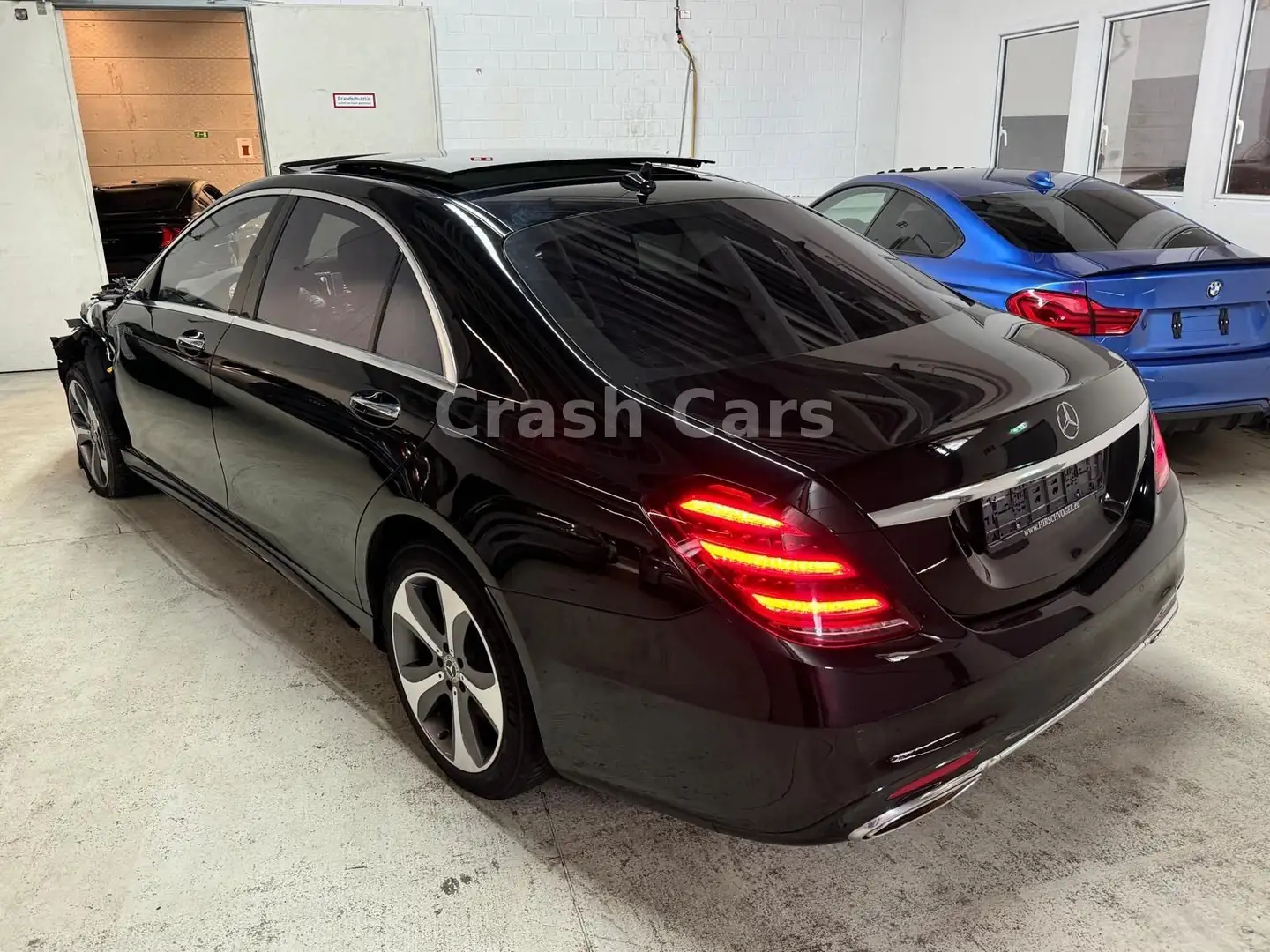 Mercedes-Benz S 560 4M Lang AMG-Line*ACC*Pano*Burmester*TV*HUD Černá - 1