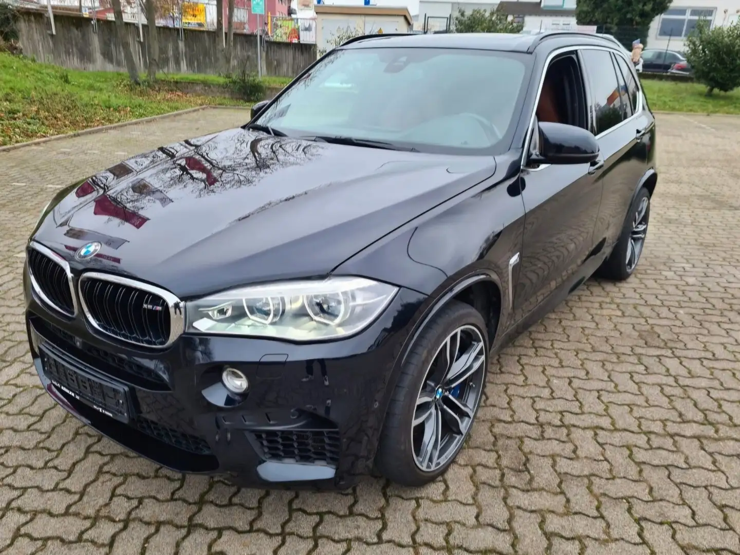 BMW X5 M 575 ch A Fekete - 1
