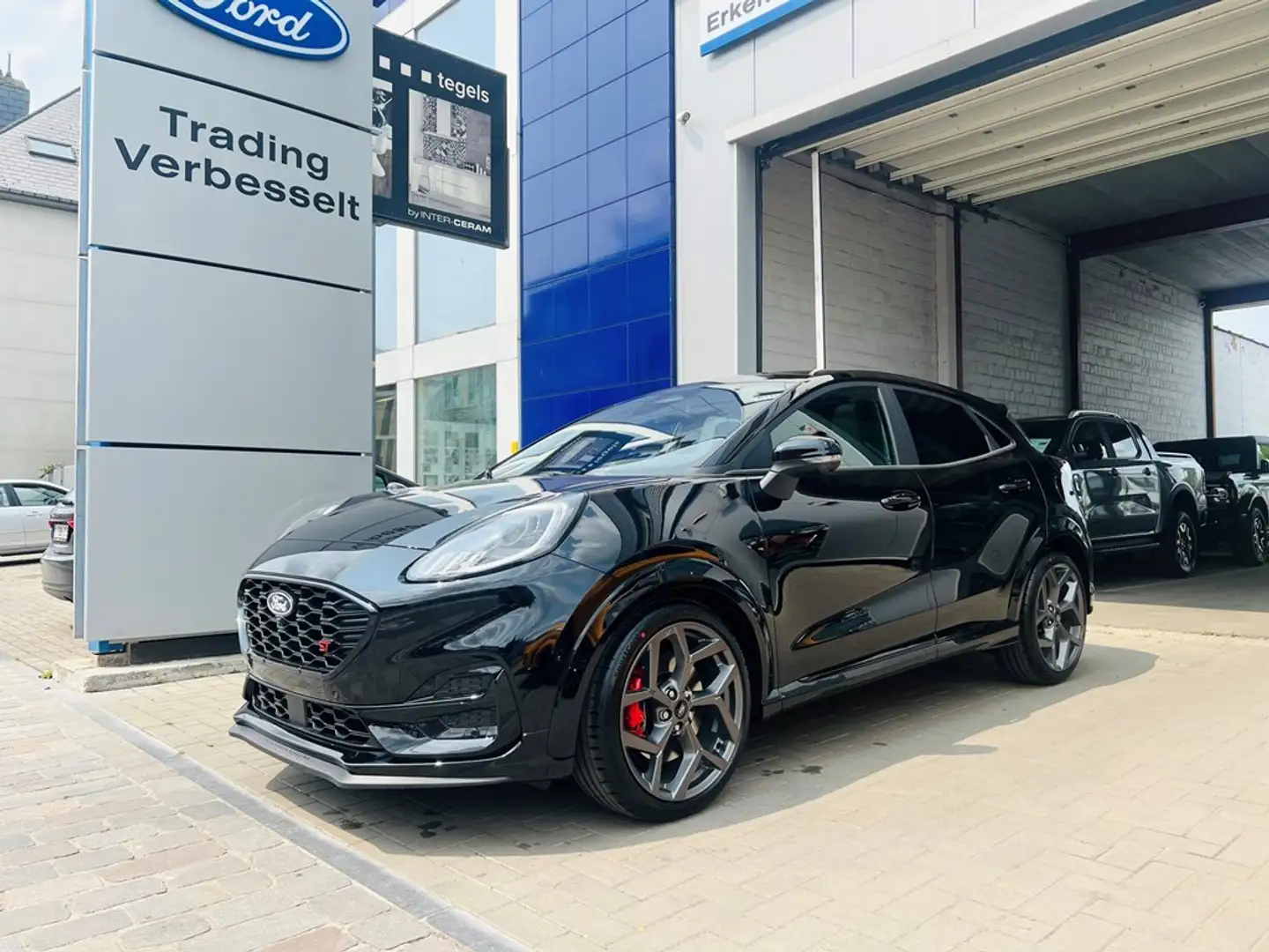 Ford Puma 1.0 Ecoboost mHEV / ST Ultimate / AUT / PANO DAK Negro - 1