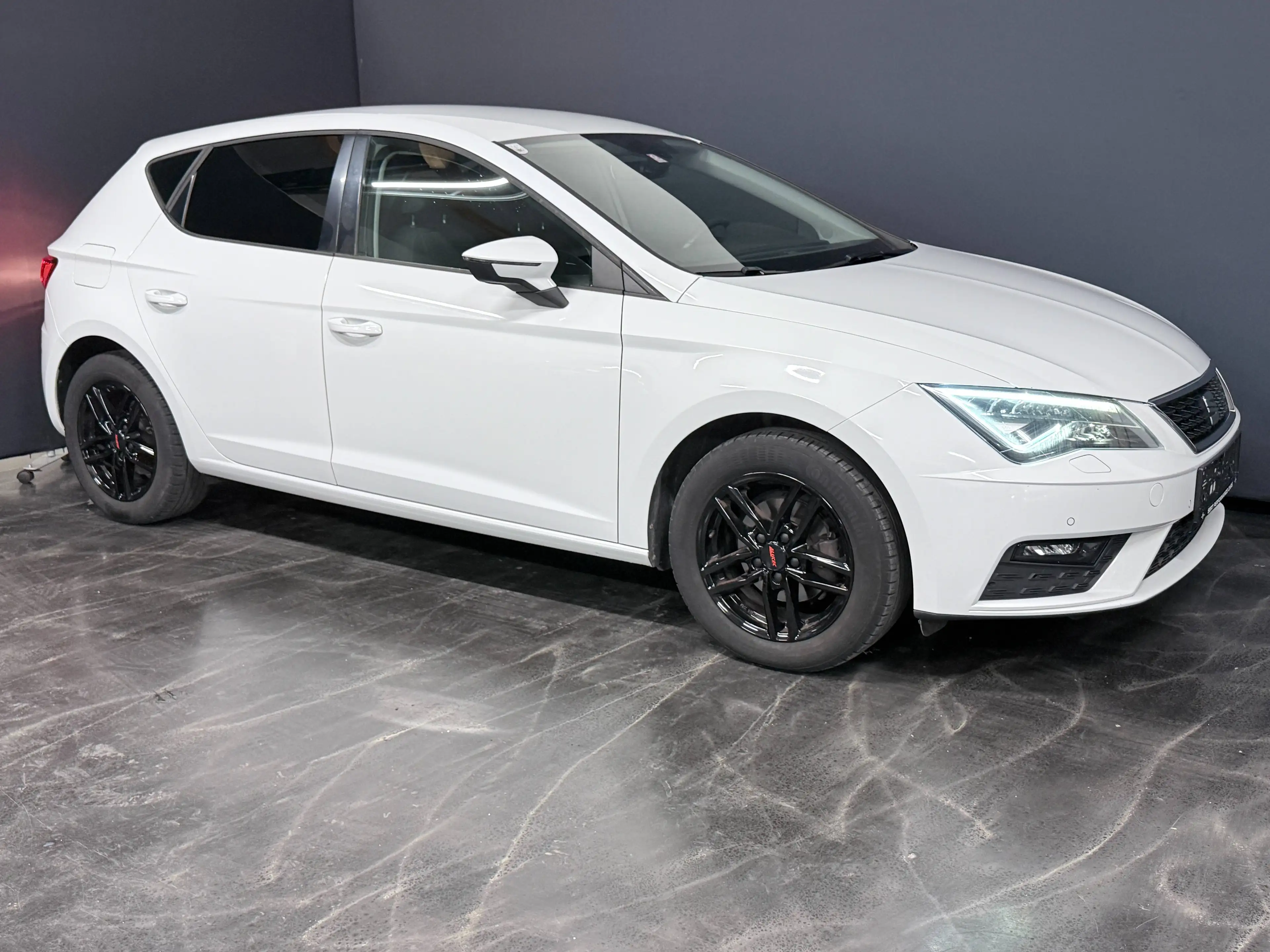 SEAT Leon Style — photo 13