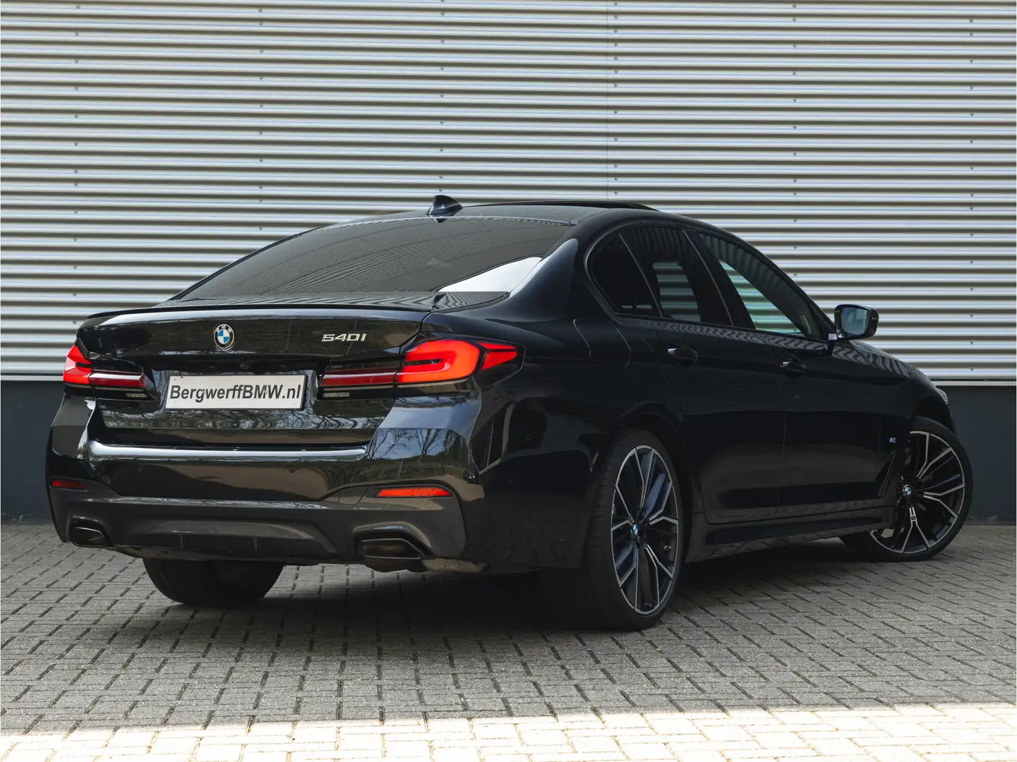 BMW 540 5-serie 540i M-Sport Pro - Active Steering - Dak - Black - 2