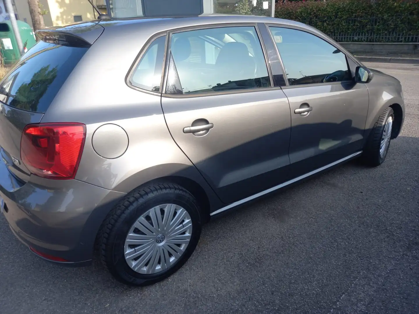 Volkswagen Polo Polo V 2014 5p 1.4 tdi Comfortline 75cv - 1