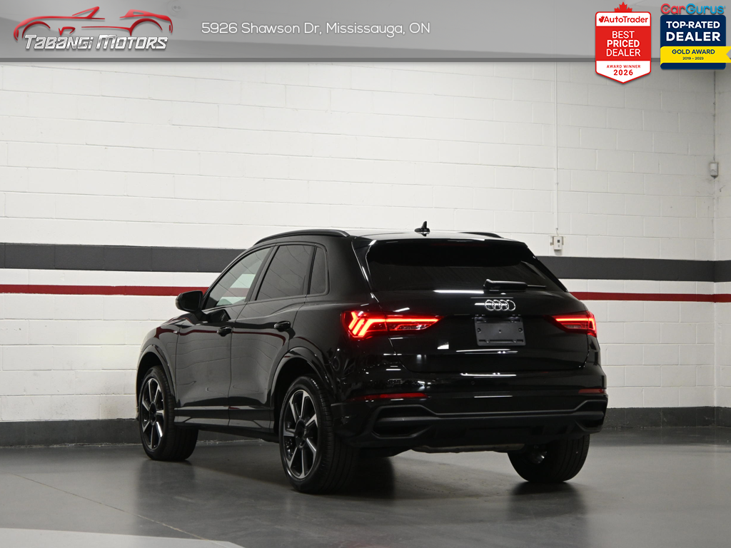 2024 Audi Q3 Technik S-Line Black Optics 360CAM SONOS Ambient