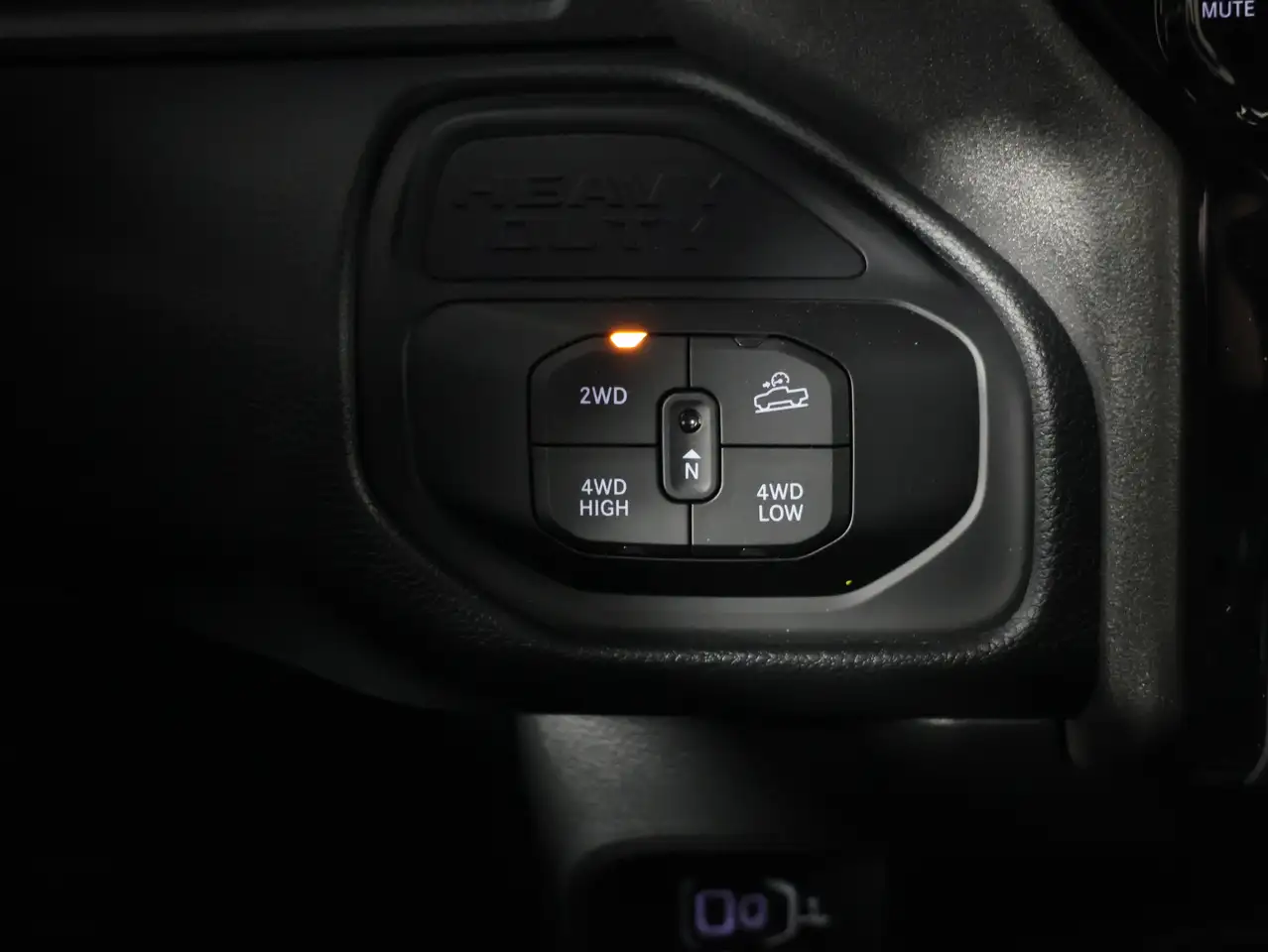RAM 2500 photo RAM 2500