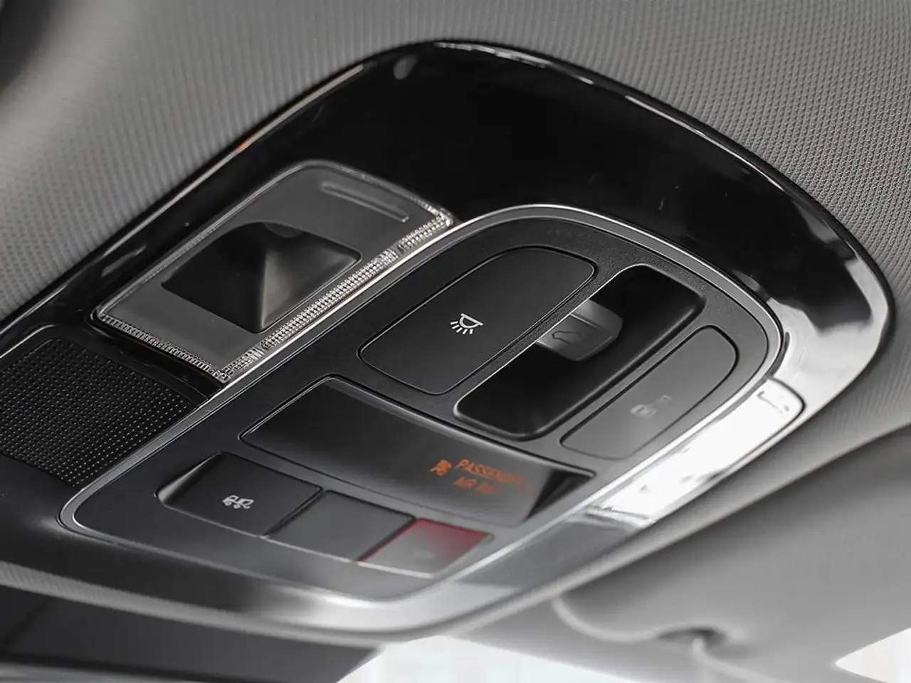 Hyundai SONATA снимка Hyundai SONATA
