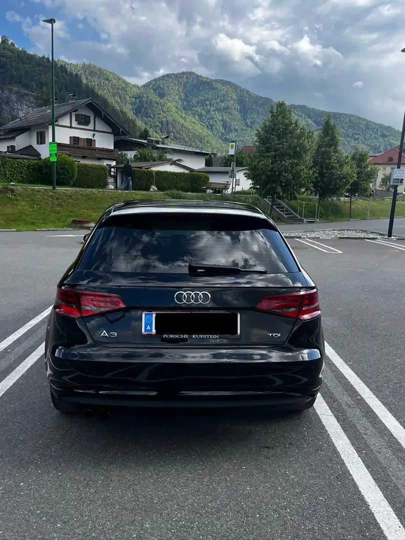 Audi A3 Sportback 2,0 TDI Schwarz - 2