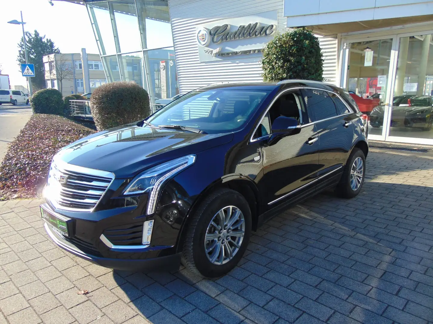 Cadillac XT5 3.6 V6 Luxury LED+SHZ+2xKlima+Bel.Sitz+Kam. Schwarz - 2