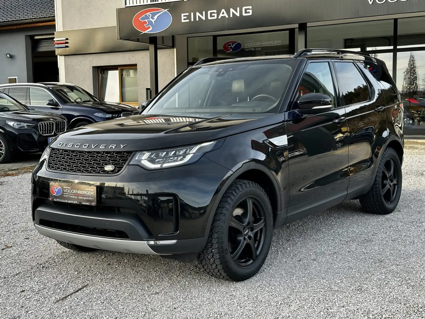 Land Rover Discovery Discovery TD4 S HSE Schwarz - 1