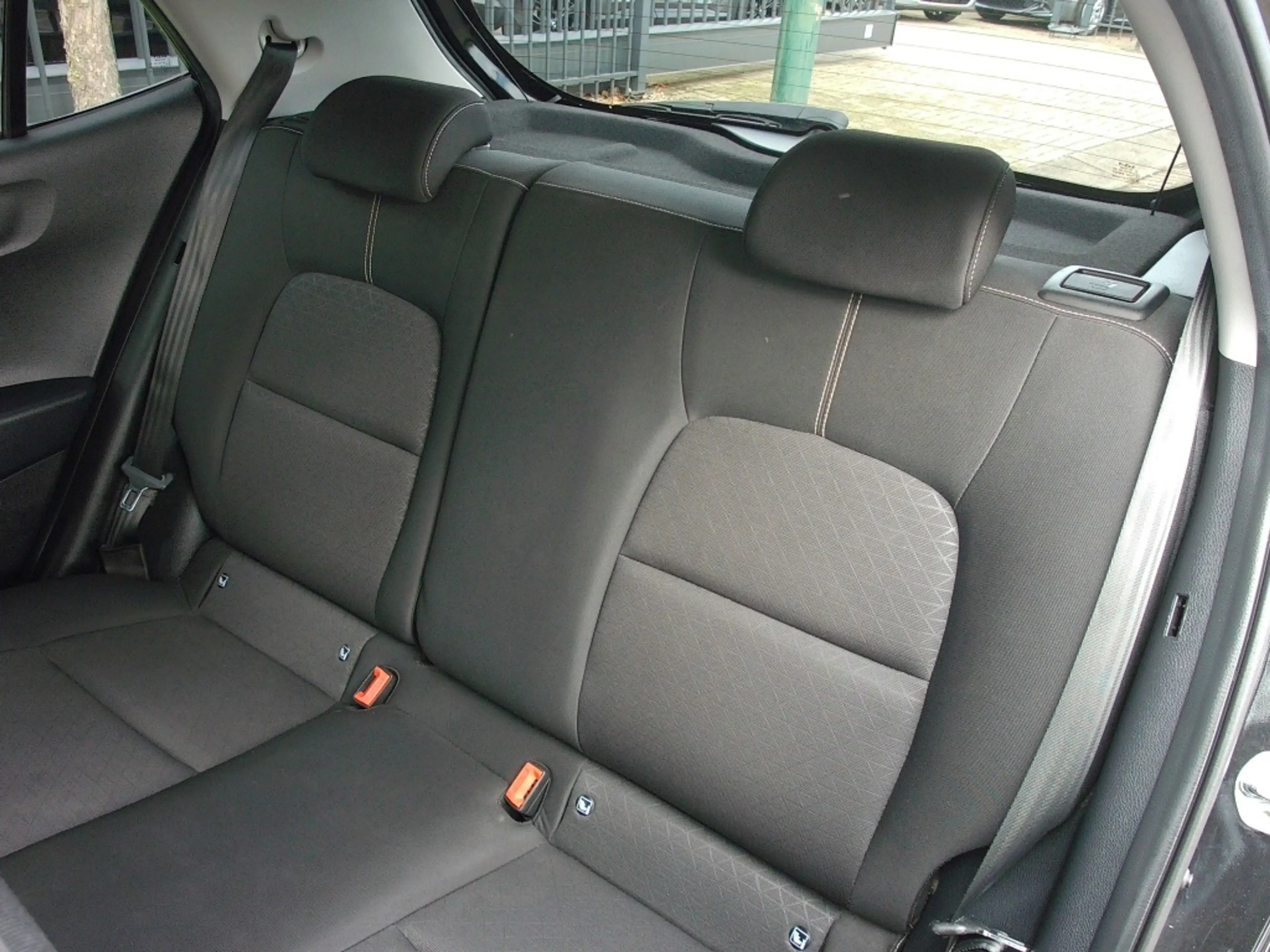 Kia Picanto 1.0 DPi AMT 67pk 4-zits DynamicPlusLine — photo 18