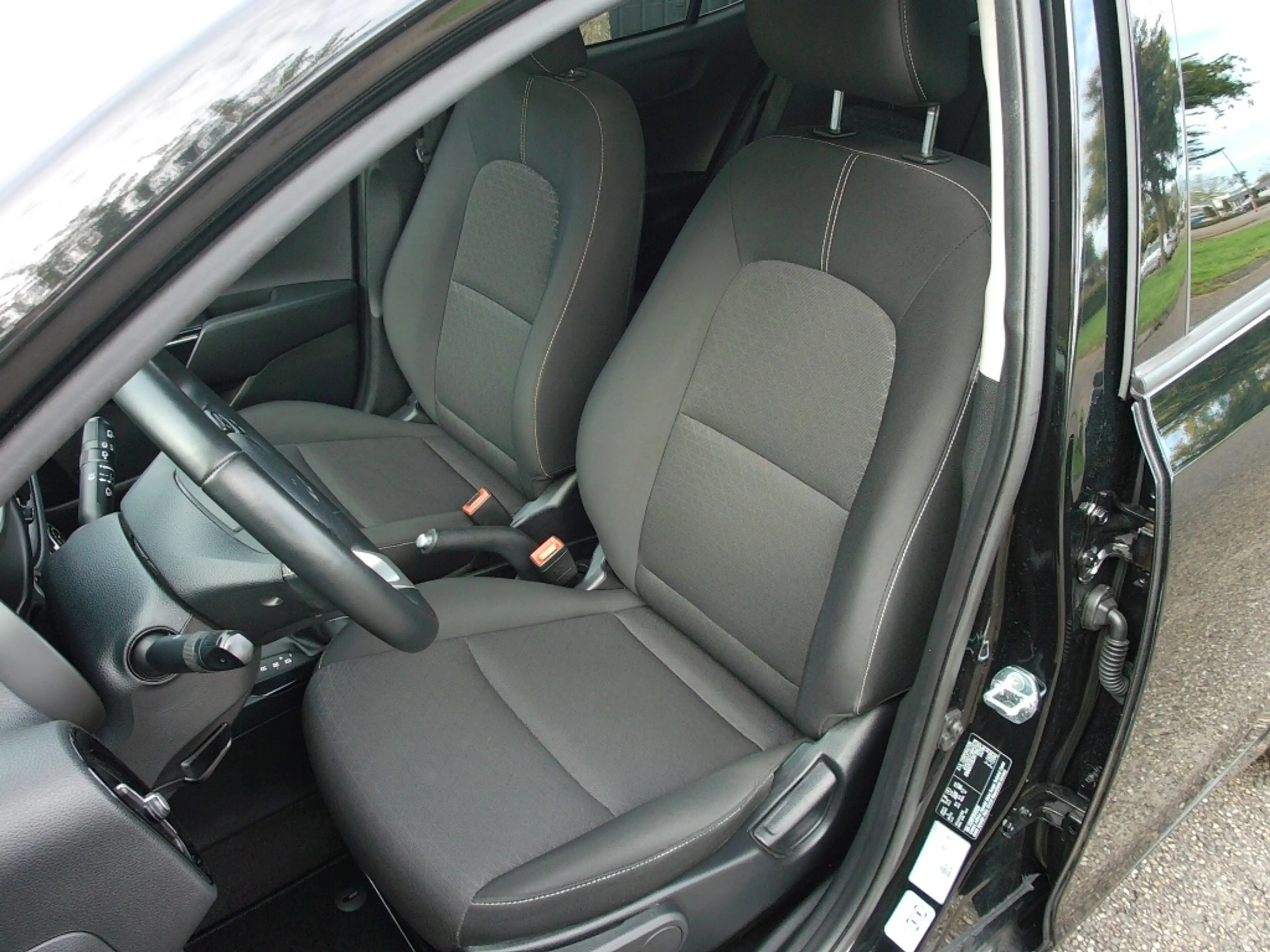 Kia Picanto 1.0 DPi AMT 67pk 4-zits DynamicPlusLine — photo 17