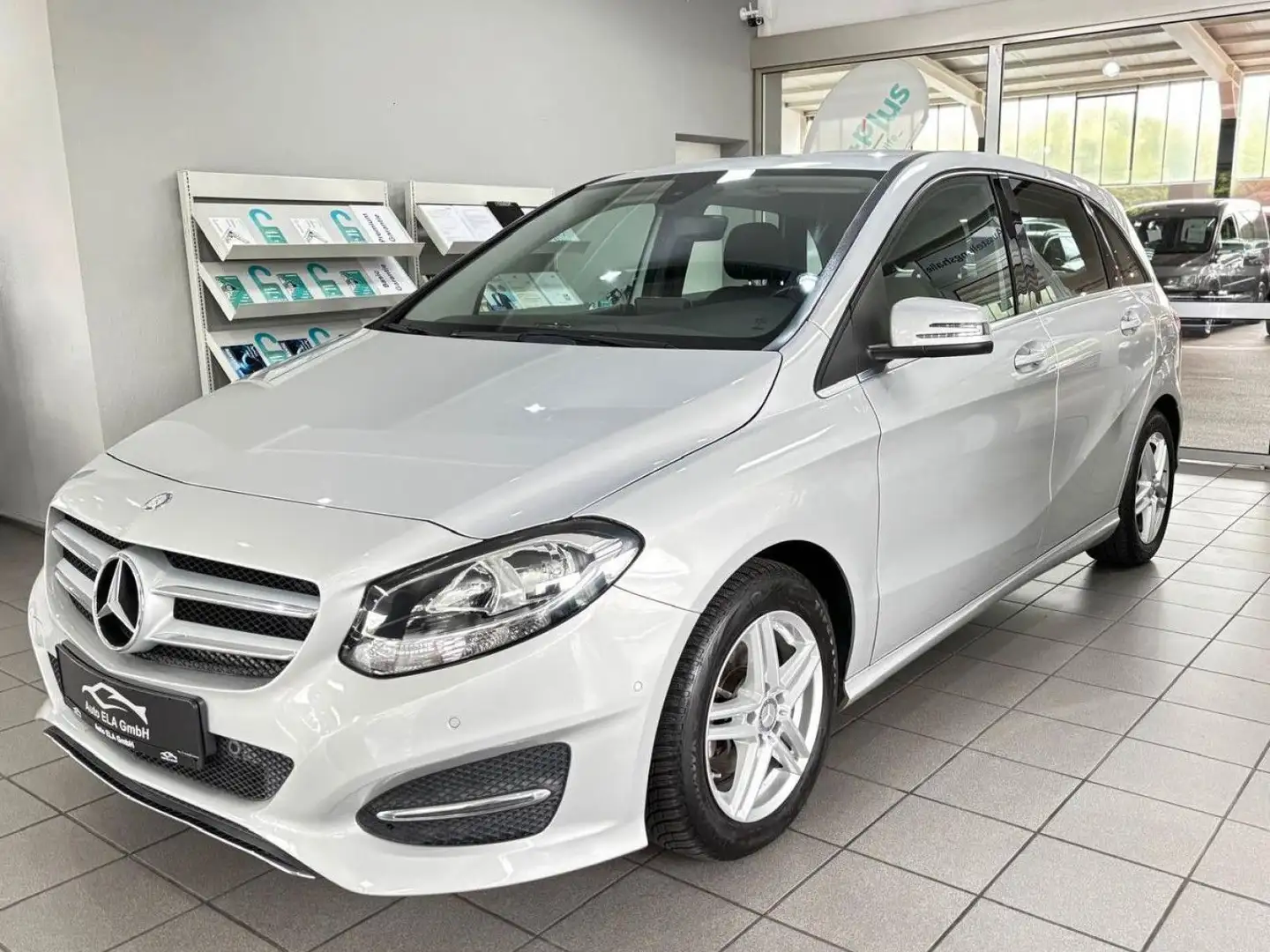 Mercedes-Benz B 180 CDI Aut.|Navi|AHK|2xPDC|Garantie Silber - 1