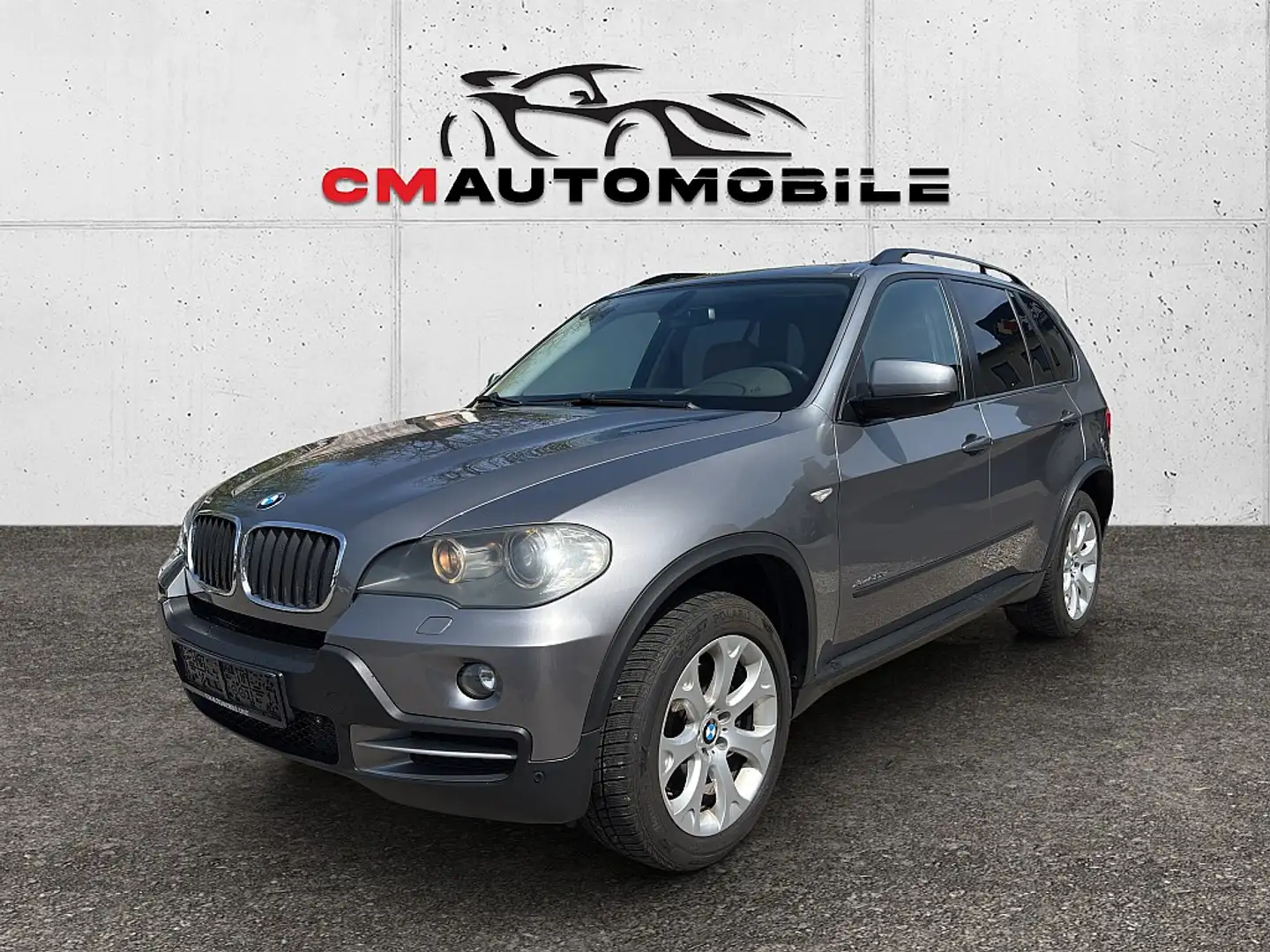 BMW X5 xDrive30d Aut. Grau - 1