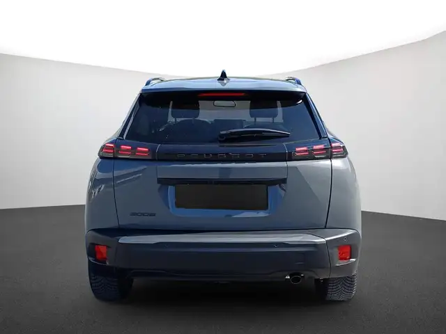 Peugeot 2008 view 3