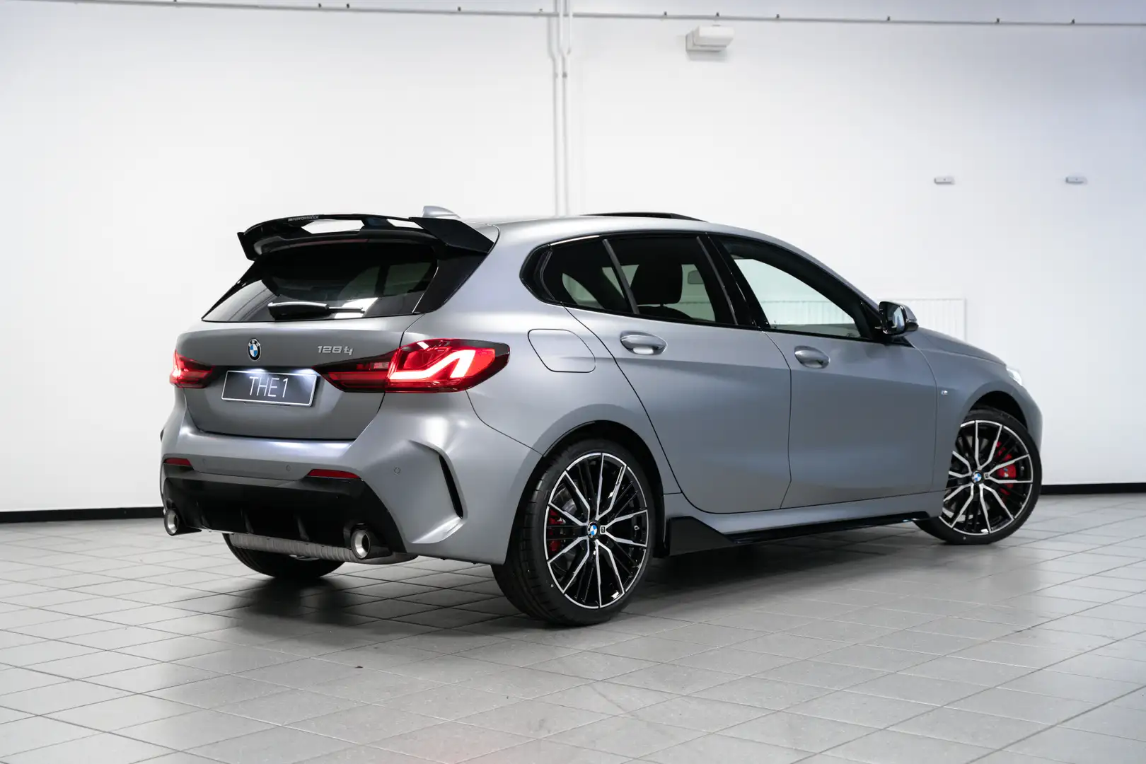 BMW 128 1 Serie 5-deurs 128ti Business Edition Plus M Perf Grey - 2