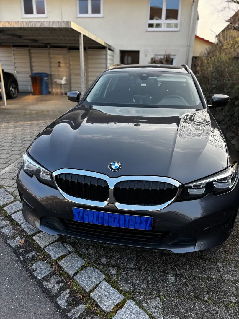 BMW 318 318i Touring Aut. - 1