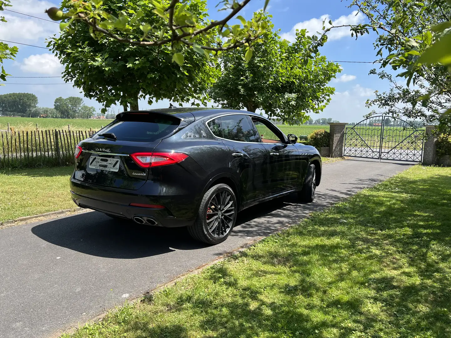 Maserati Levante 3L/pragtige wagen,,perfect staat//0477048163//// - 2