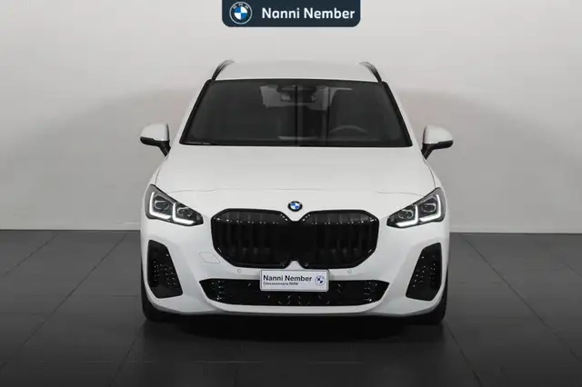 BMW 2 Series view 2