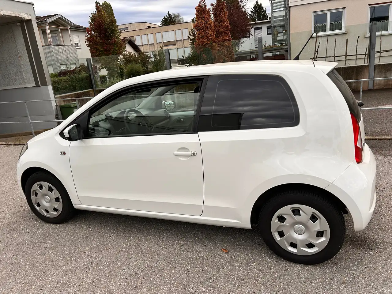 SEAT Mii