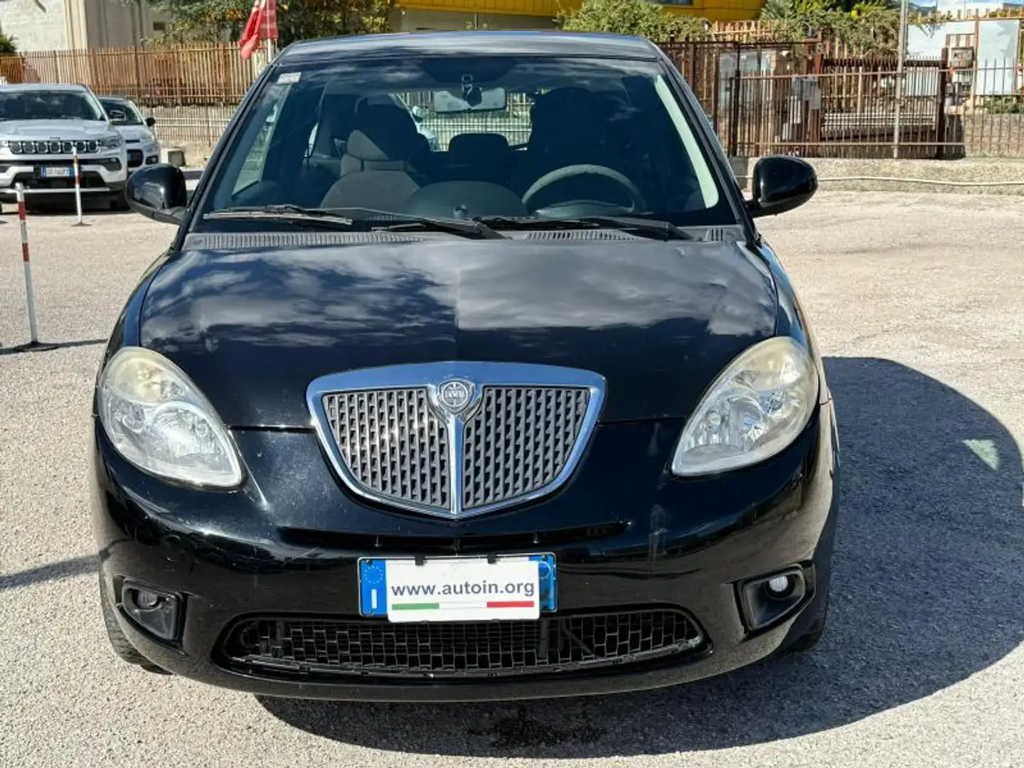 Lancia Ypsilon Ypsilon 1.3 mjt 16v Diva E5 Schwarz - 2