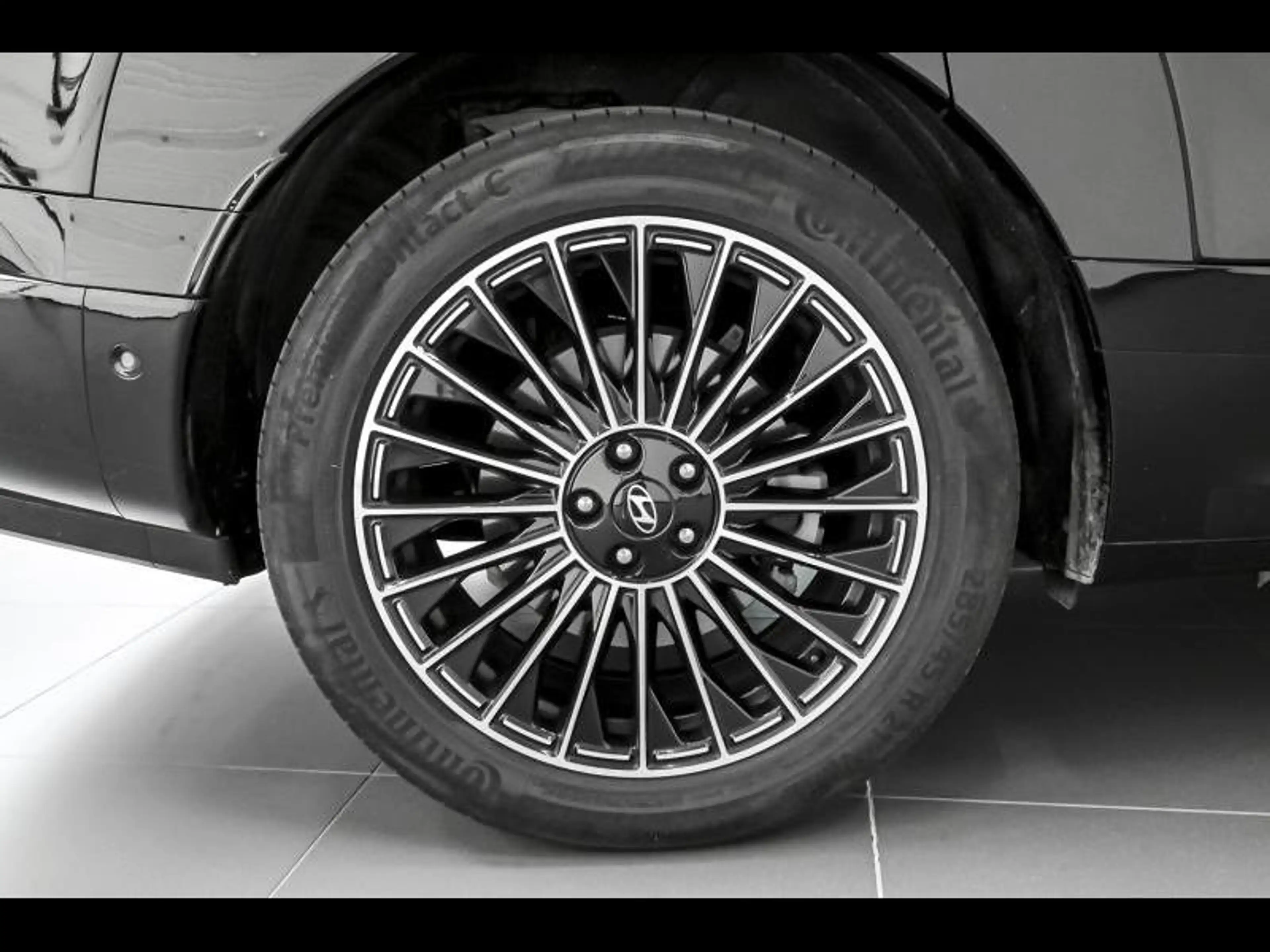 Hyundai IONIQ 9 IONIQ 9 AWD Performance 7S Calligraphy — photo 8
