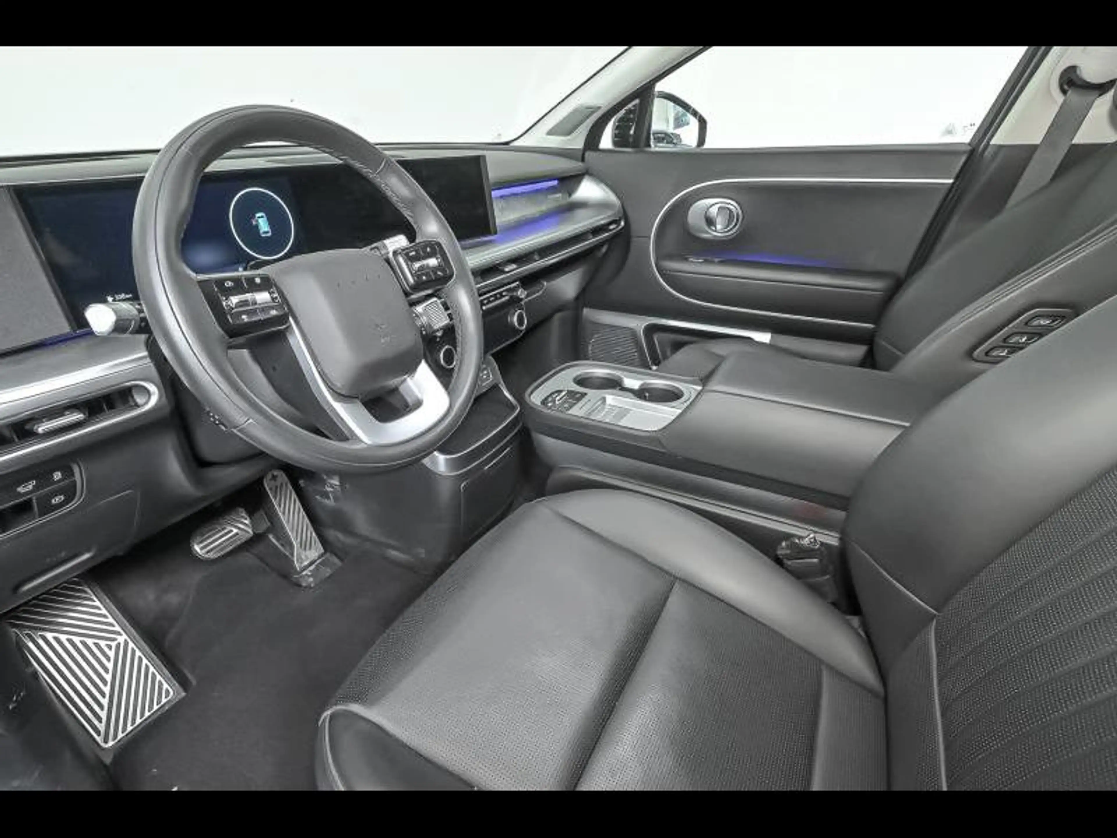 Hyundai IONIQ 9 IONIQ 9 AWD Performance 7S Calligraphy — photo 6