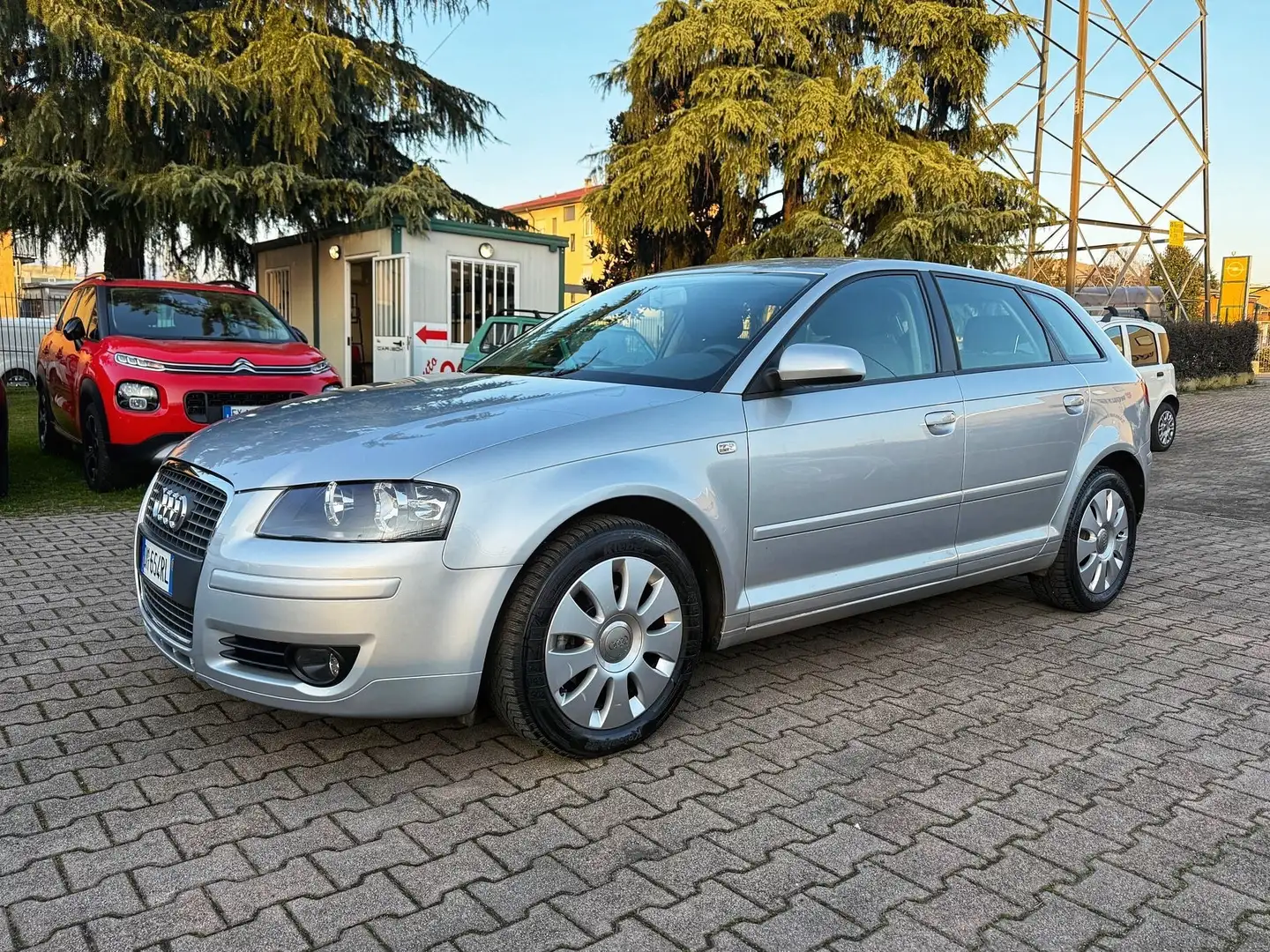 Audi A3 SPB 1.6 tiptronic AUTOMATICA Grigio - 1