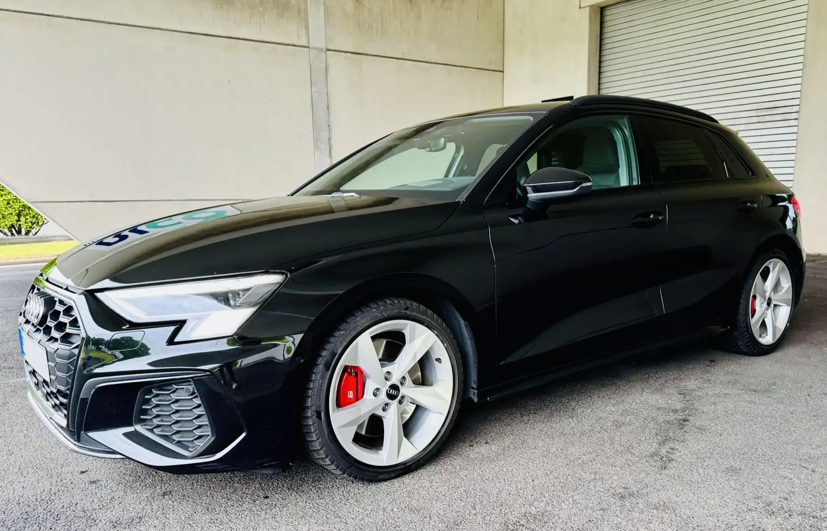 Audi S3 2.0 TFSI quattro Sportback Schwarz - 1