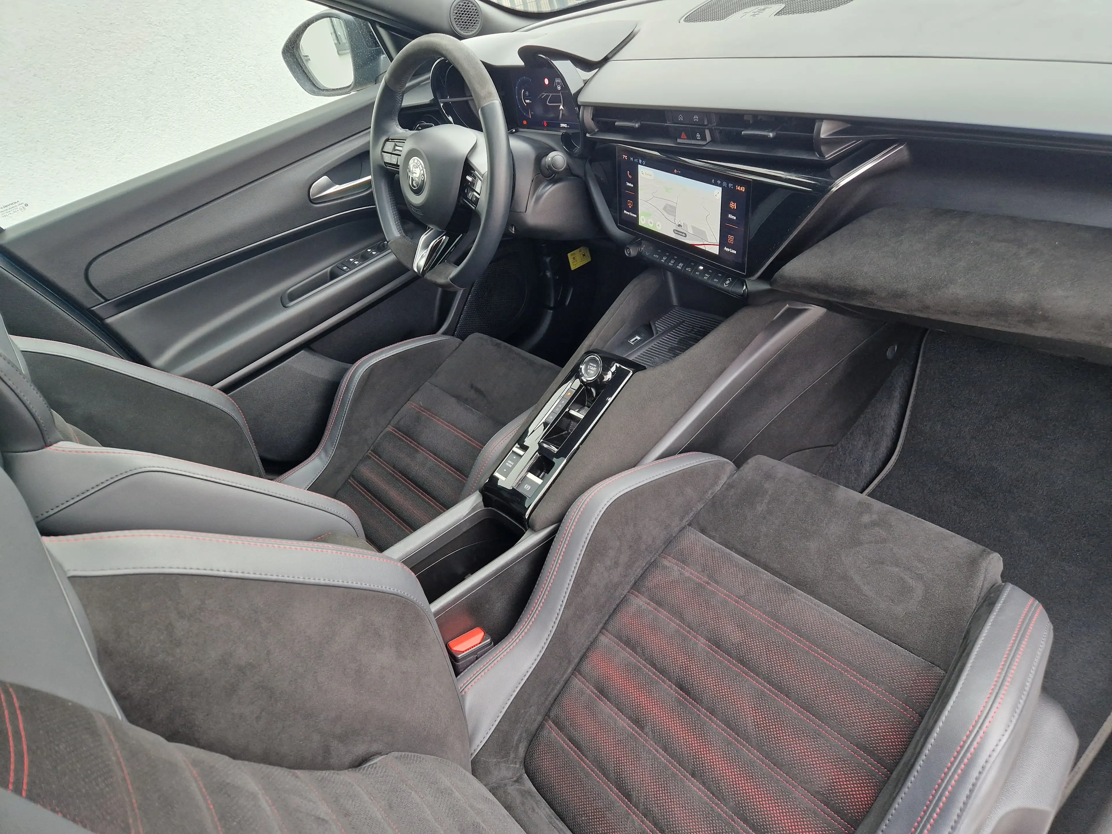 Alfa Romeo Junior JUNIOR IBRIDA*SCHIEBEDACH*SPORTPAKET*VOLL* — photo 13