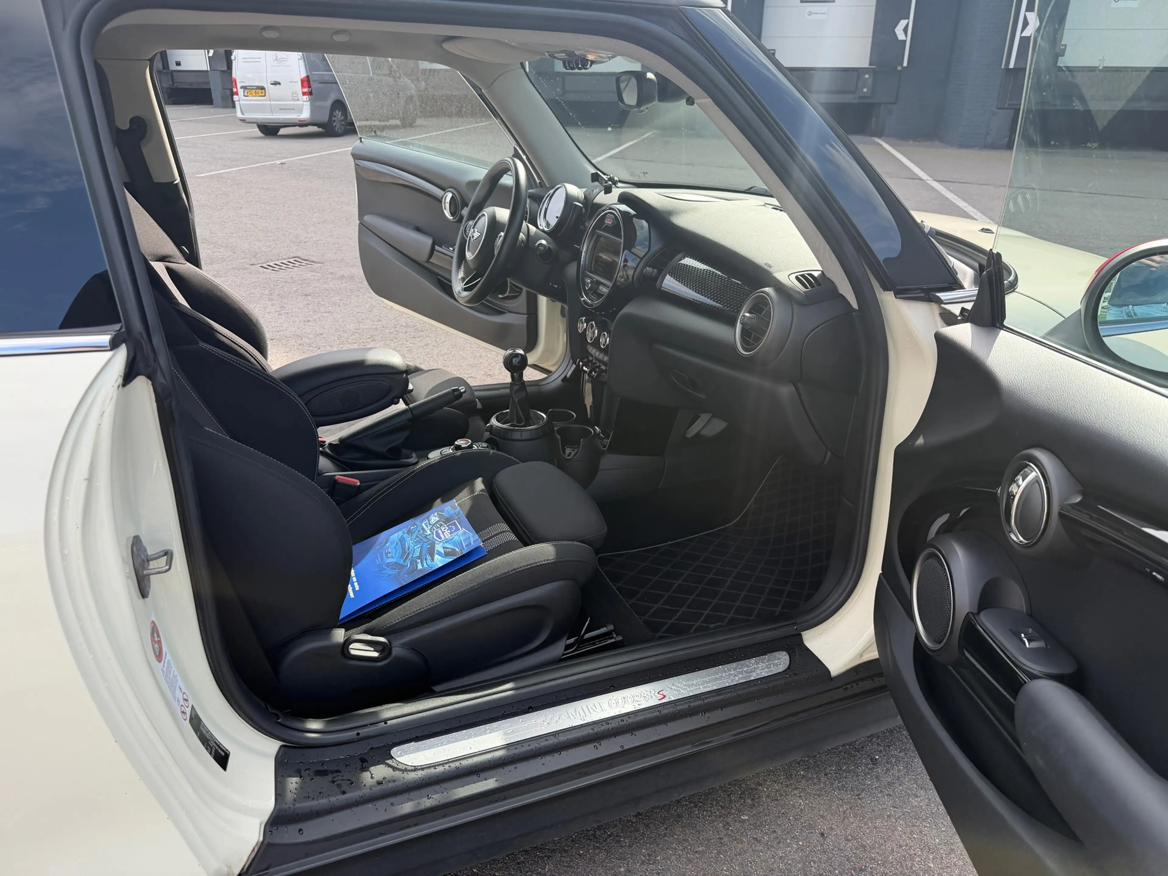 MINI John Cooper Works 3-Deurs 2.0 S Pepper JCW/240PK/REMUS/CRUISE/CLIMA/ — photo 15