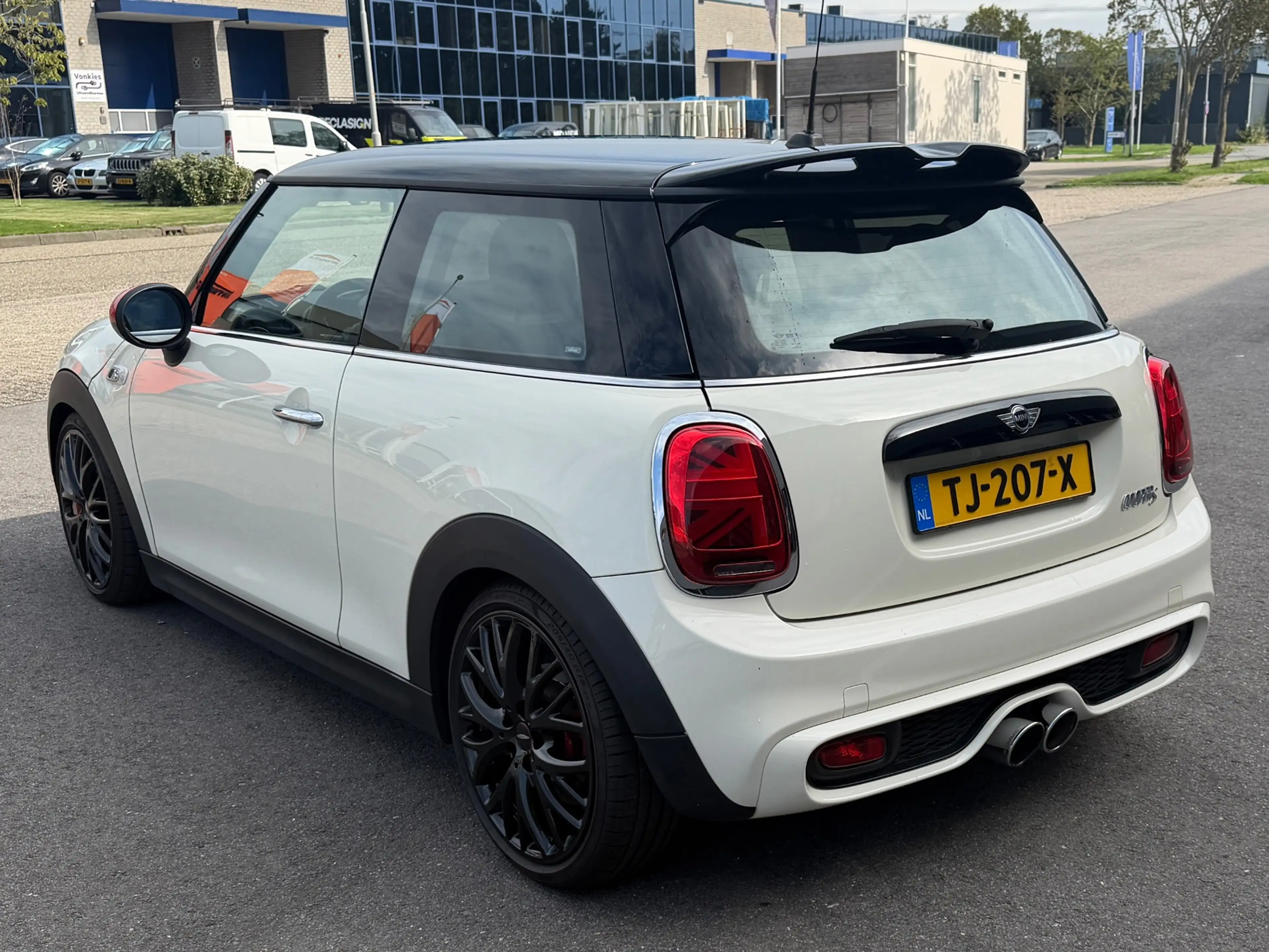 MINI John Cooper Works 3-Deurs 2.0 S Pepper JCW/240PK/REMUS/CRUISE/CLIMA/ — photo 4