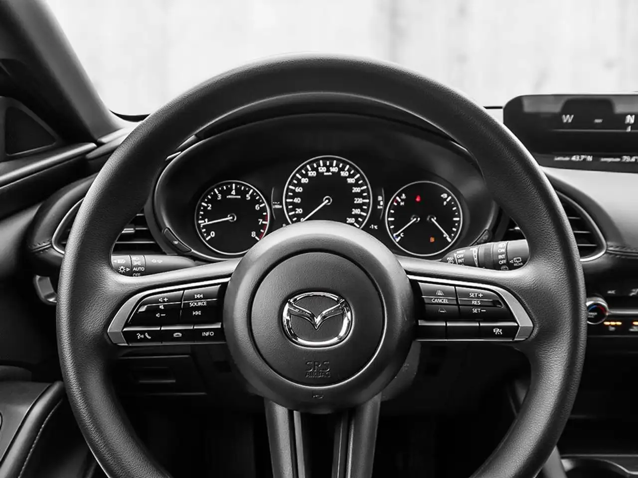 Mazda 3 снимка Mazda 3