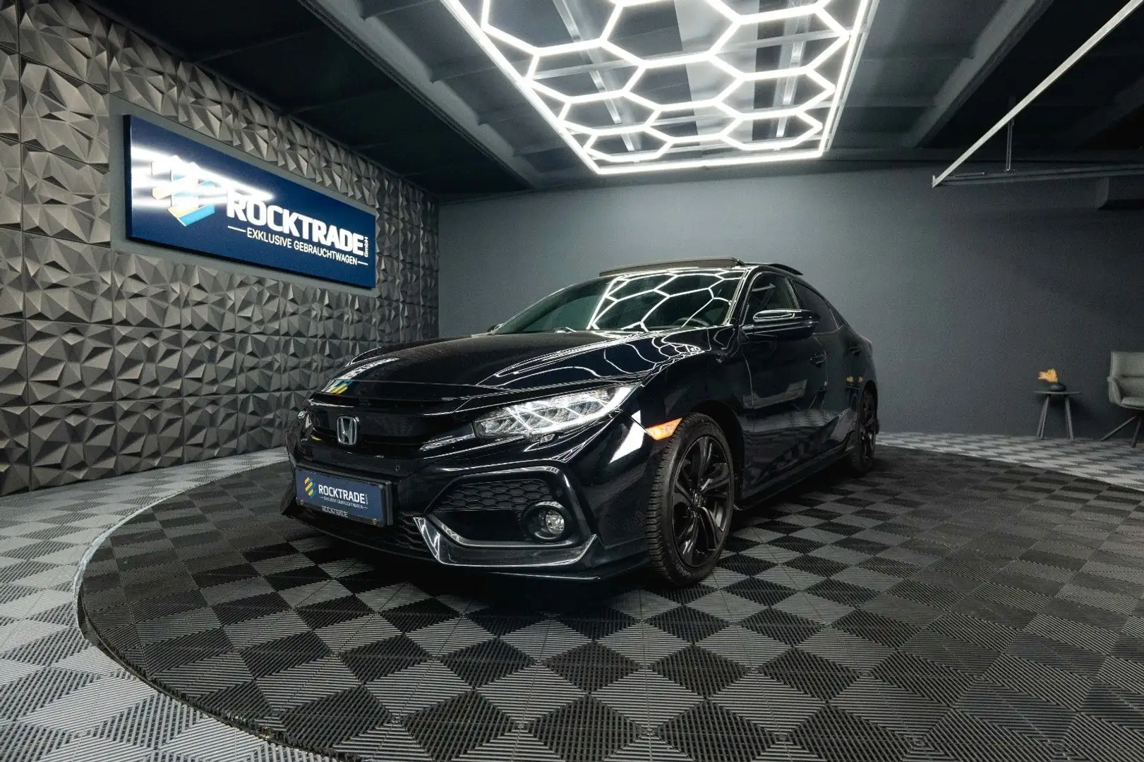 Honda Civic 1.5 Sport Plus Black Edition *Pano*LED*ACC Schwarz - 1