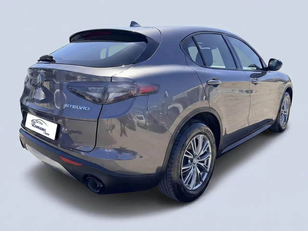 Alfa Romeo Stelvio 2023
