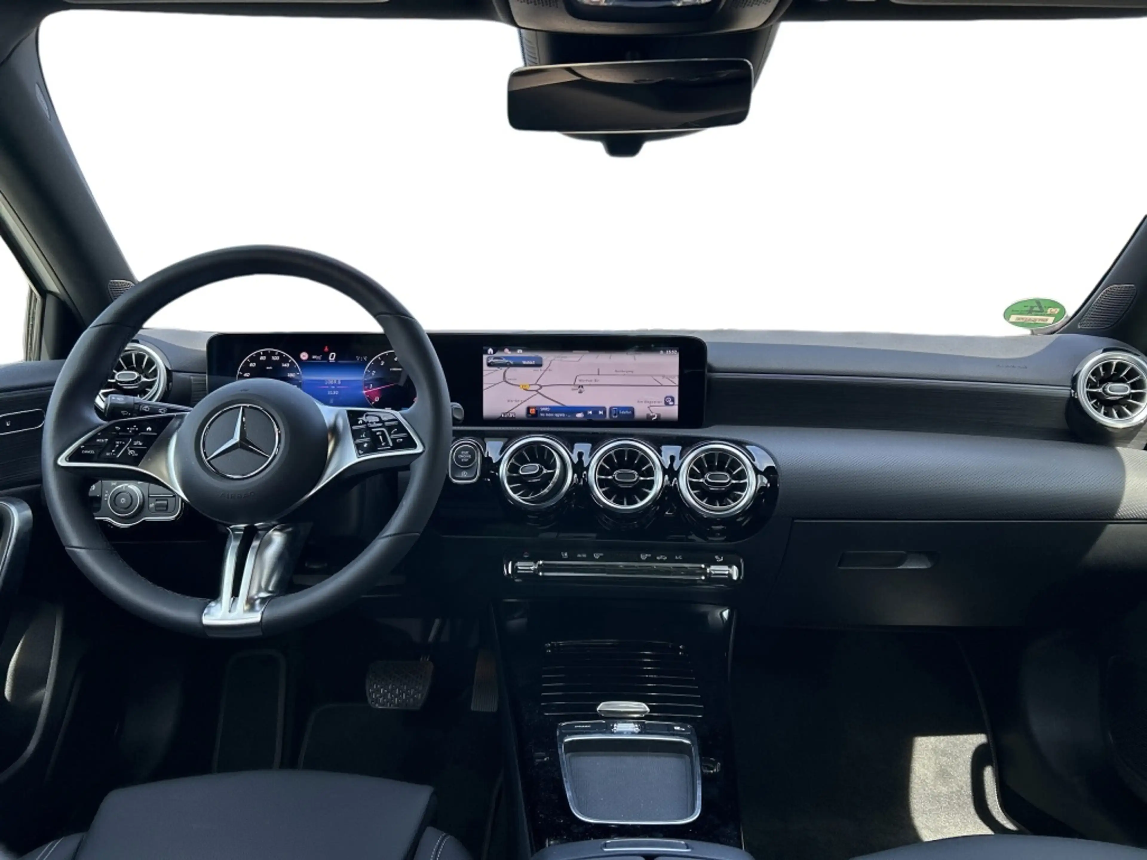 Mercedes-Benz A 200 Kompaktlimousine Progressive Panorama Mult — photo 8