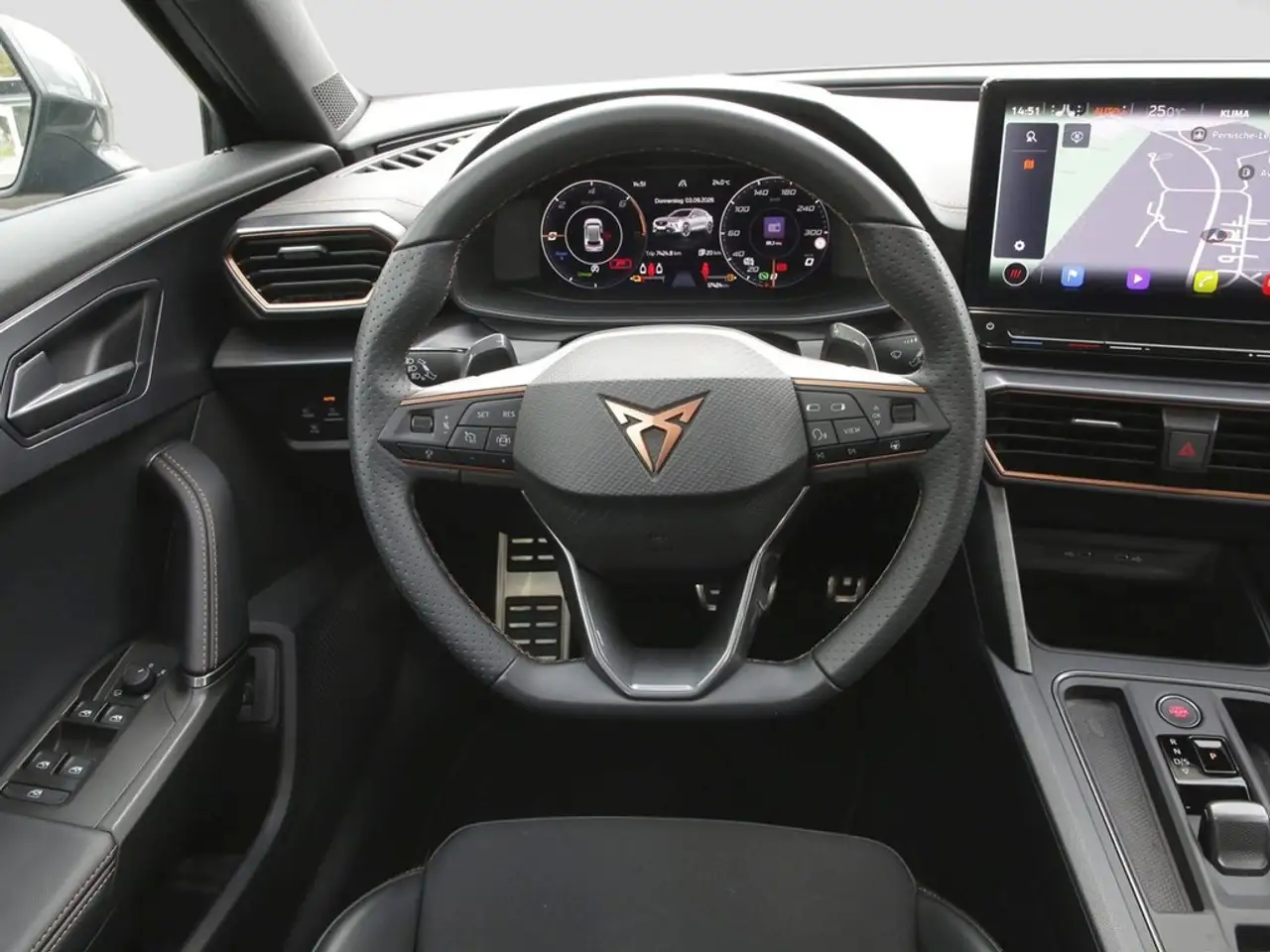 Cupra Formentor 1.4 TSI DSG VZ e-Hybrid 19" ACC NAVI SHZ LED DCC, миниатюра 14