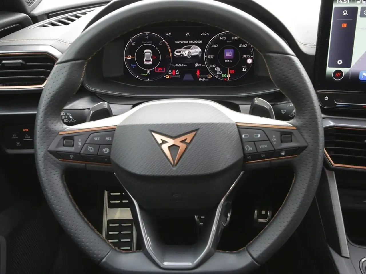 Cupra Formentor 1.4 TSI DSG VZ e-Hybrid 19" ACC NAVI SHZ LED DCC, миниатюра 15