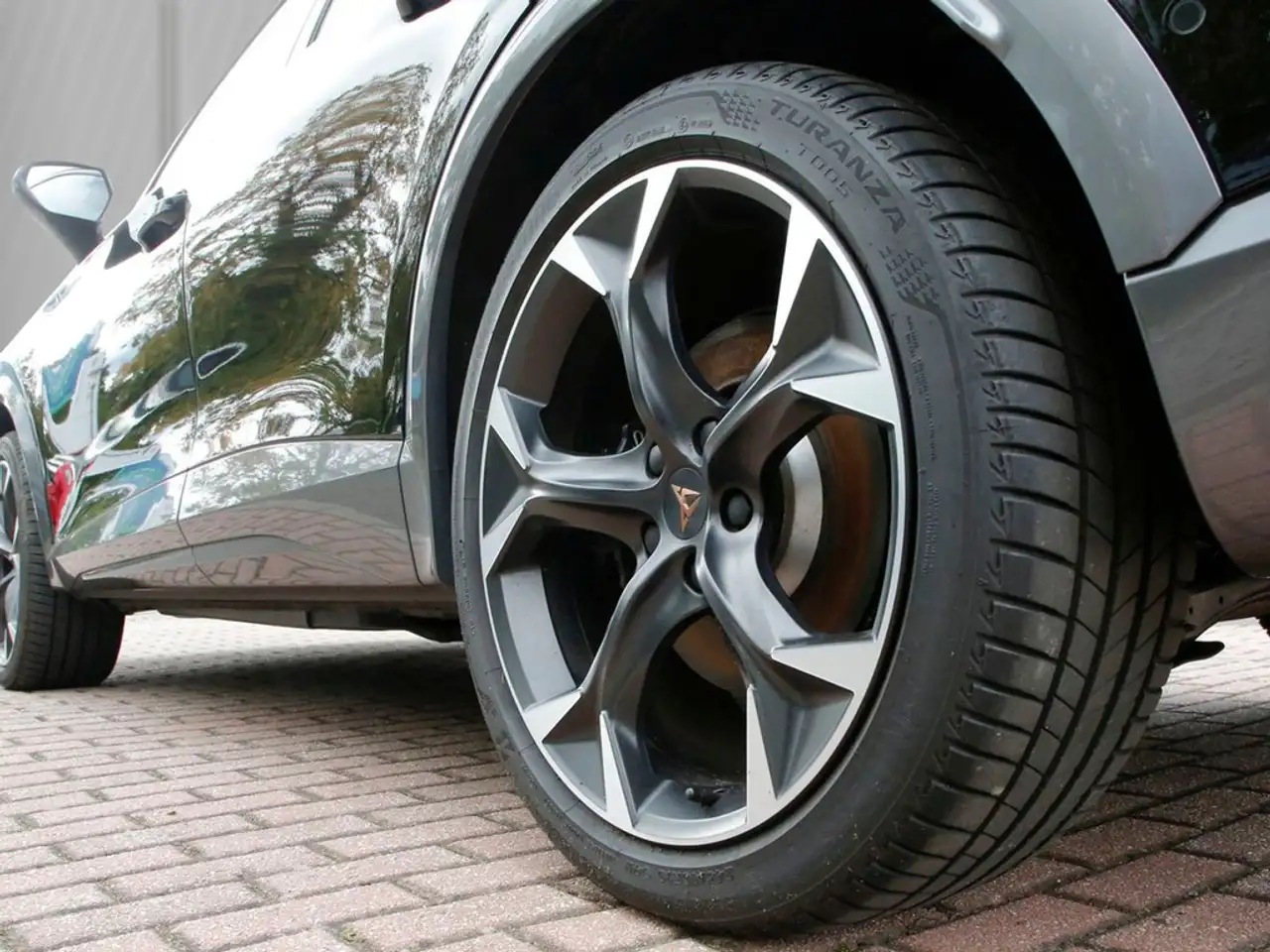 Cupra Formentor 1.4 TSI DSG VZ e-Hybrid 19" ACC NAVI SHZ LED DCC, миниатюра 5