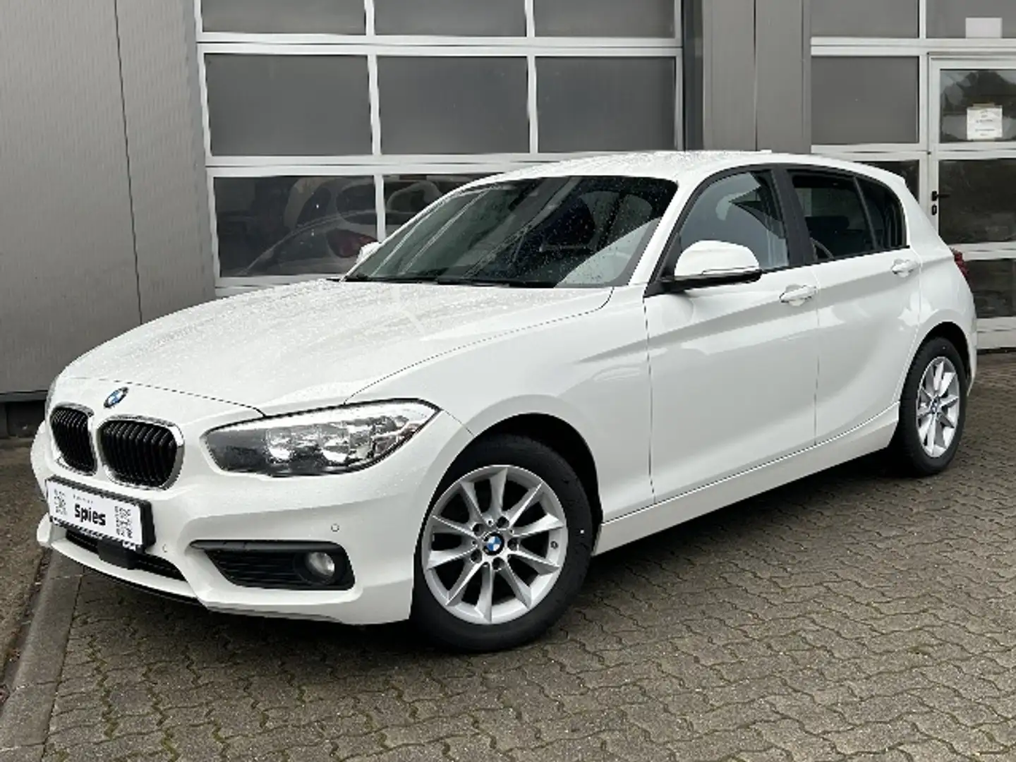 BMW 116 d Advantage Navi Shz Weiß - 1