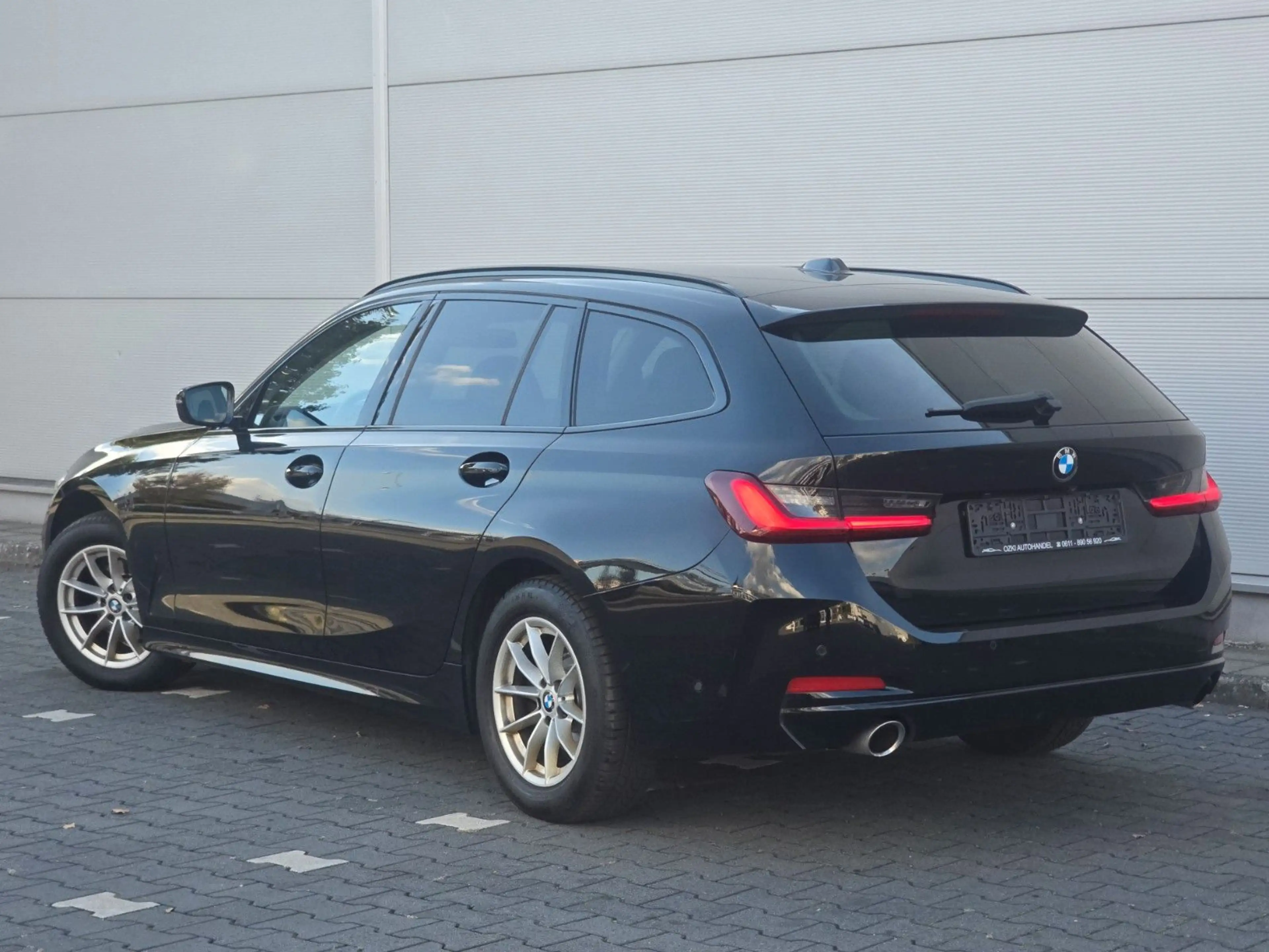 BMW 318 (Led/Kamera/LCI) — photo 5