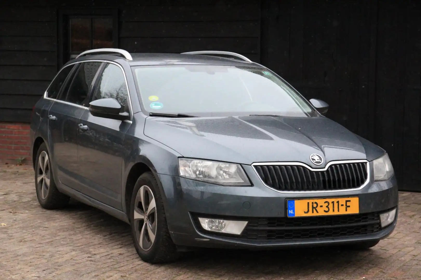 Skoda Octavia Combi 1.6 TDI Greenline Ambition Businessline Navi Grijs - 1