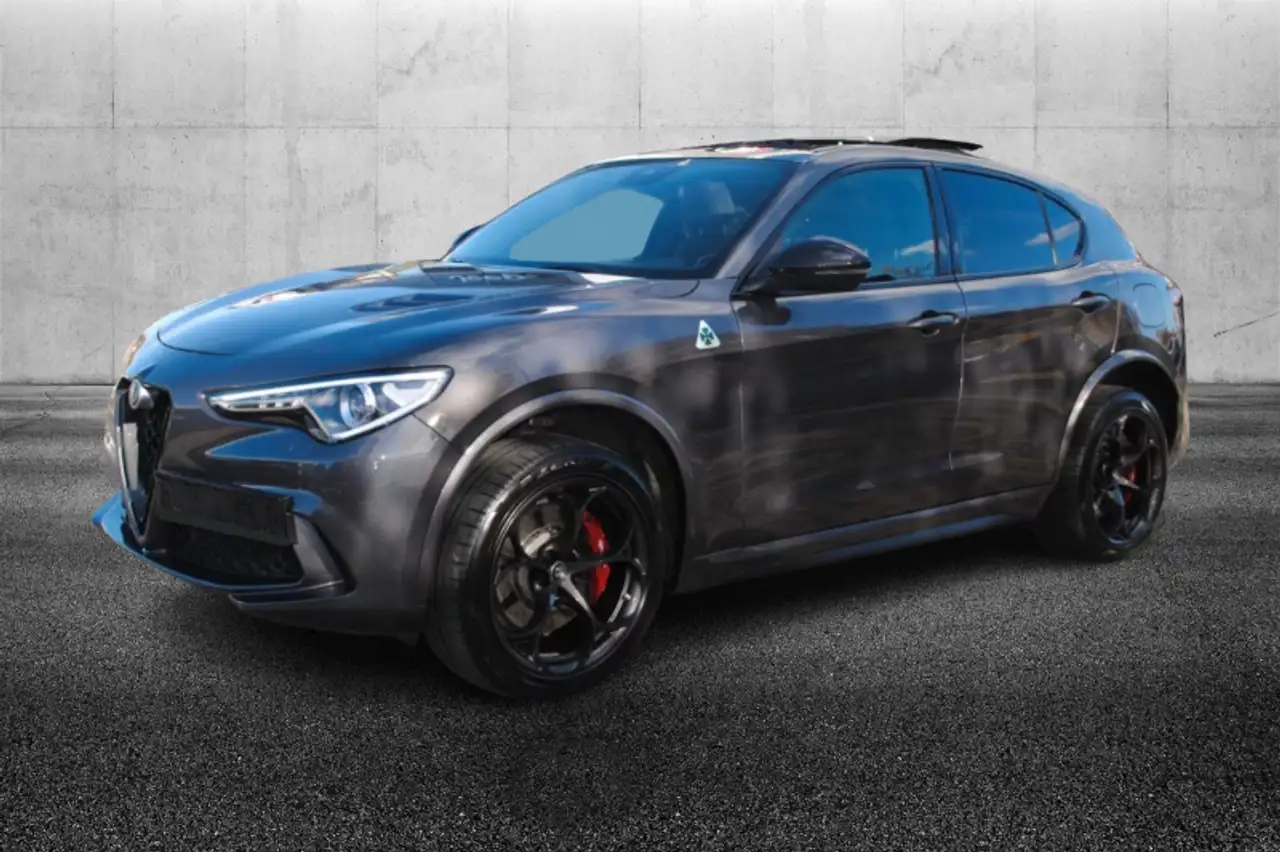 Alfa Romeo Stelvio 2021