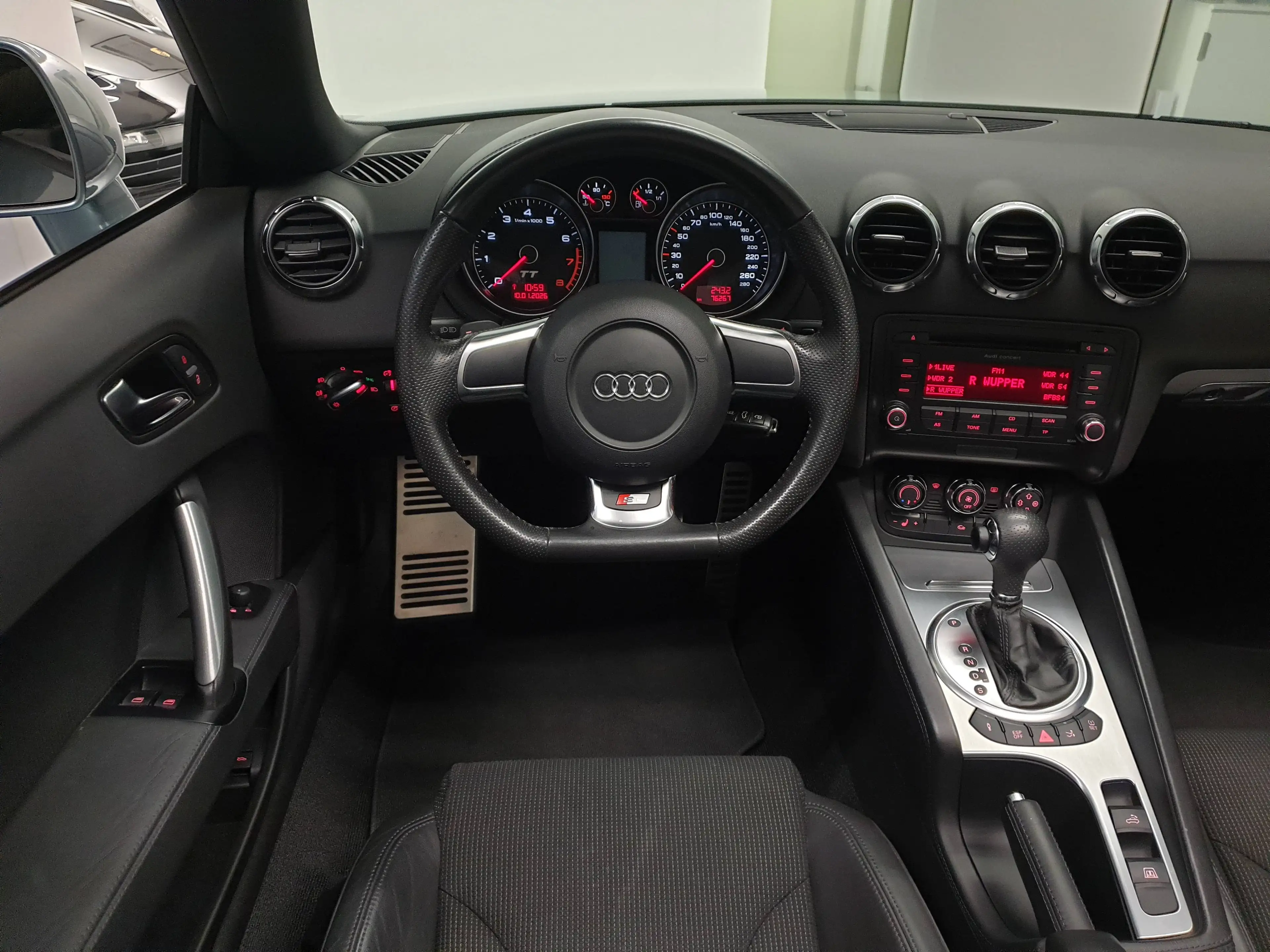 Audi TT TT Roadster 2.0 TFSI S Tronic S Line 2.Hand — photo 11