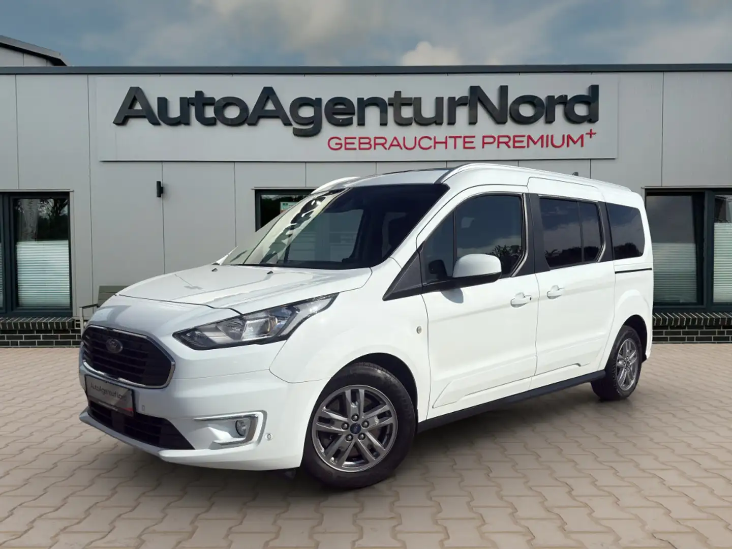 Ford Tourneo Connect 1,5 EcoBlue TDCi Titanium Aut. 7-Sitzer Weiß - 1