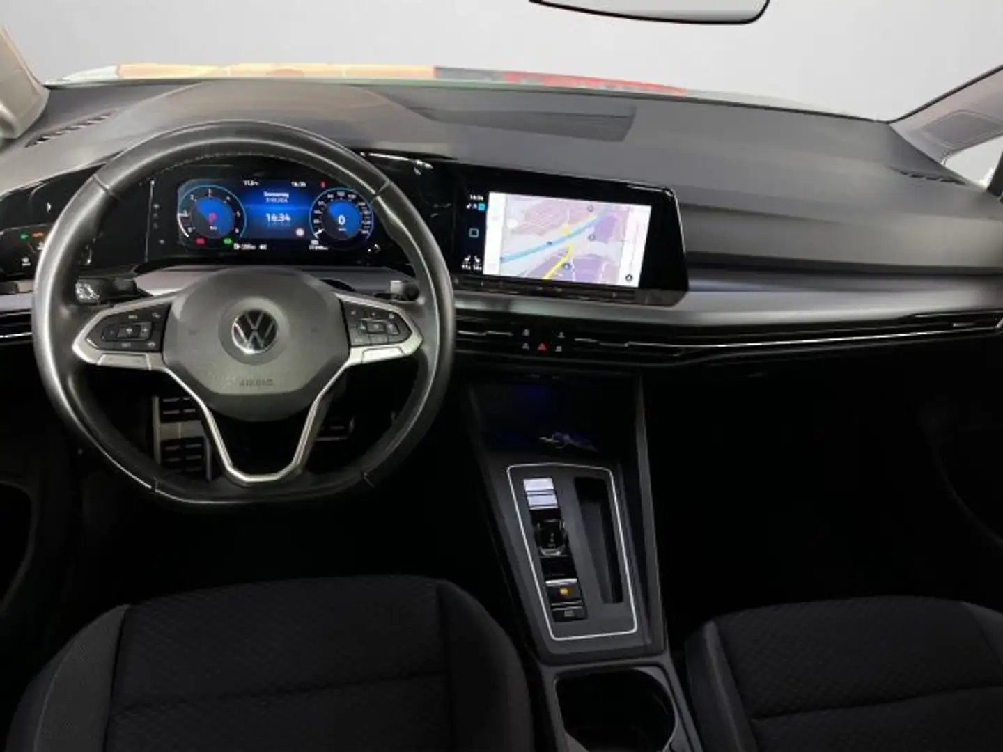 Volkswagen Golf Active Life 2.0 TDI DSG Led,Carplay,RFK Weiß - 2