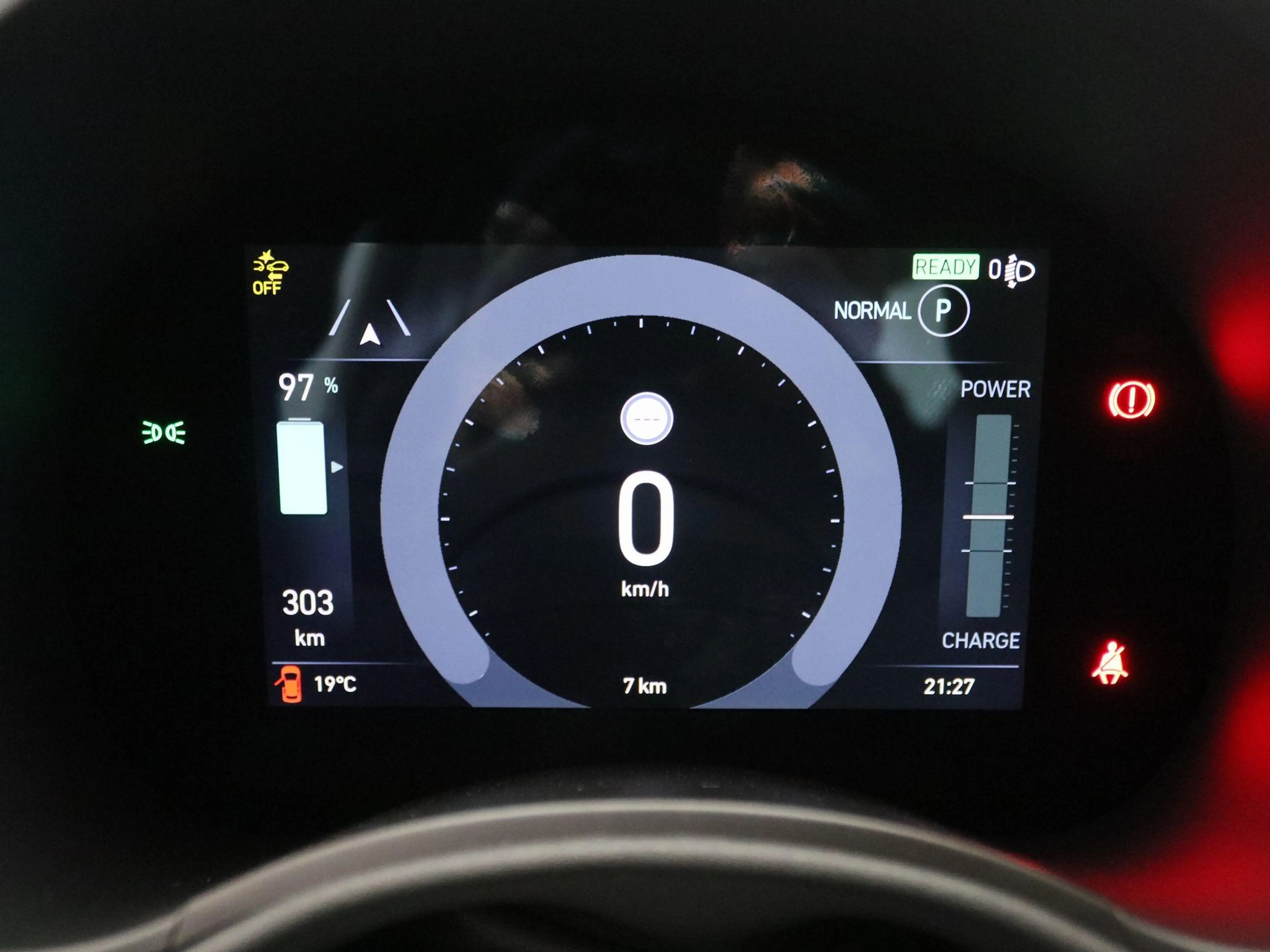 Fiat 500e 42 kWh LMV — photo 8