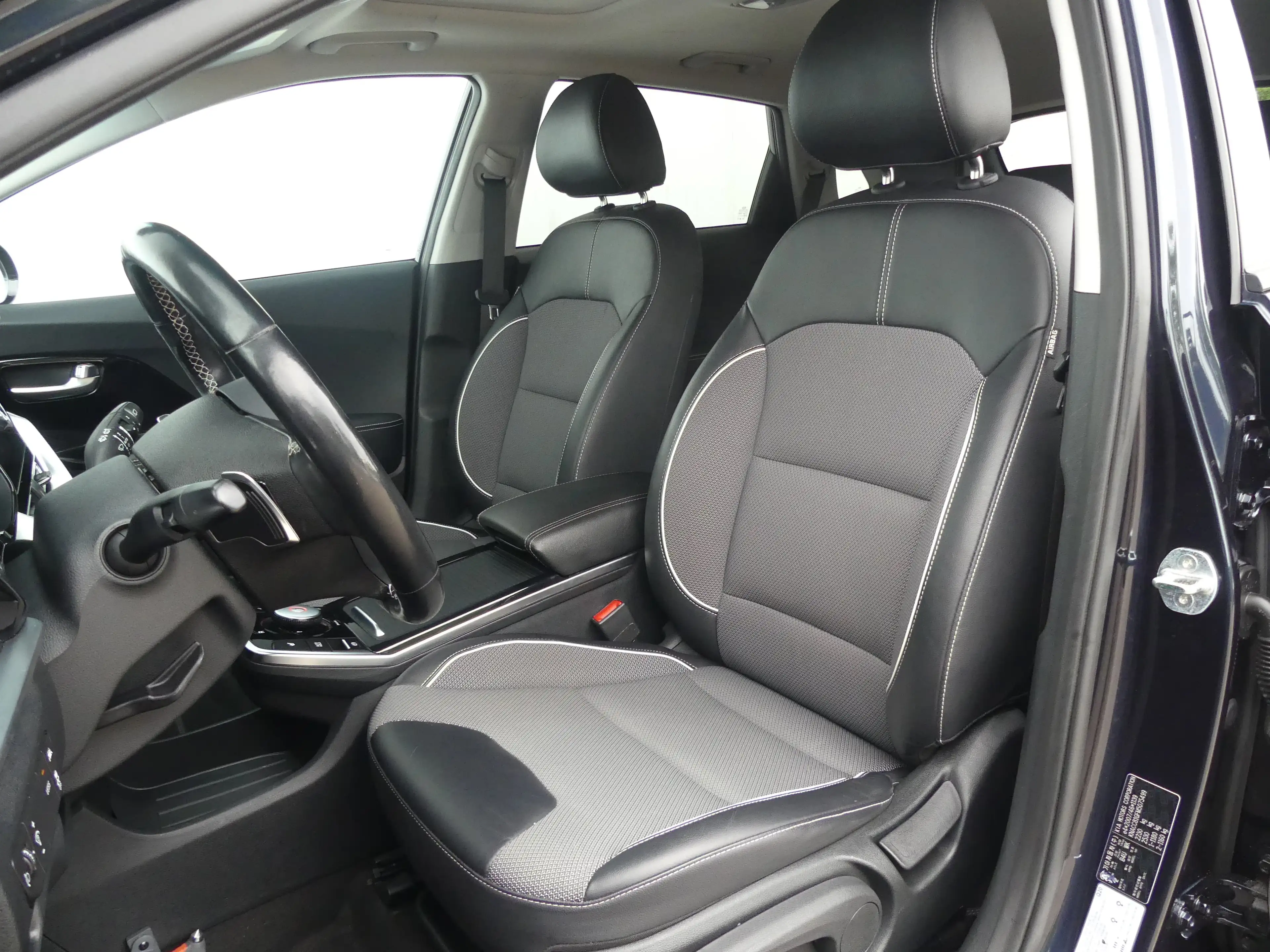 Kia e-Niro DynamicPlusLine 64 kWh | PANORAMADAK | ADAPTIVE CR — photo 6