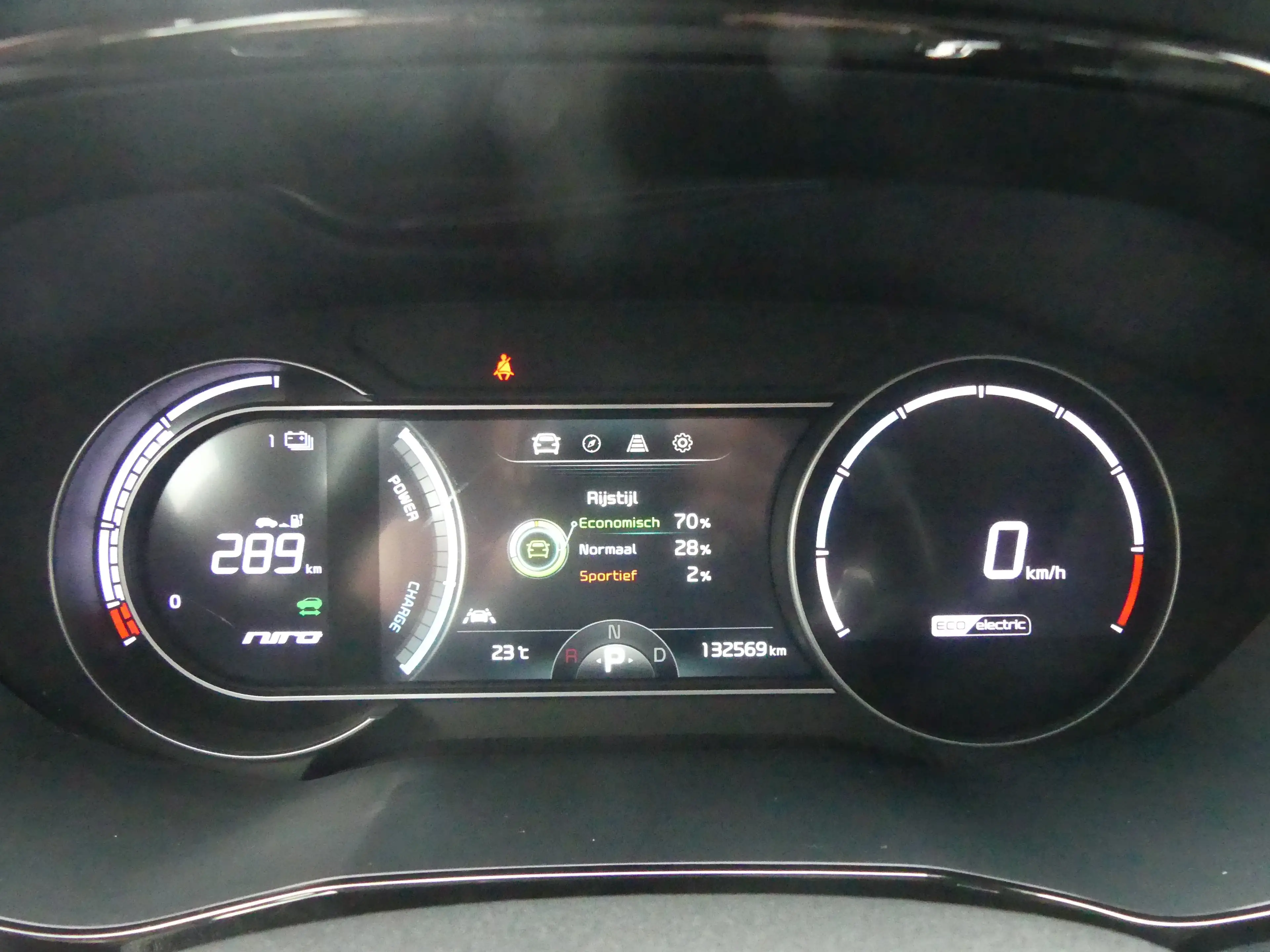 Kia e-Niro DynamicPlusLine 64 kWh | PANORAMADAK | ADAPTIVE CR — photo 15