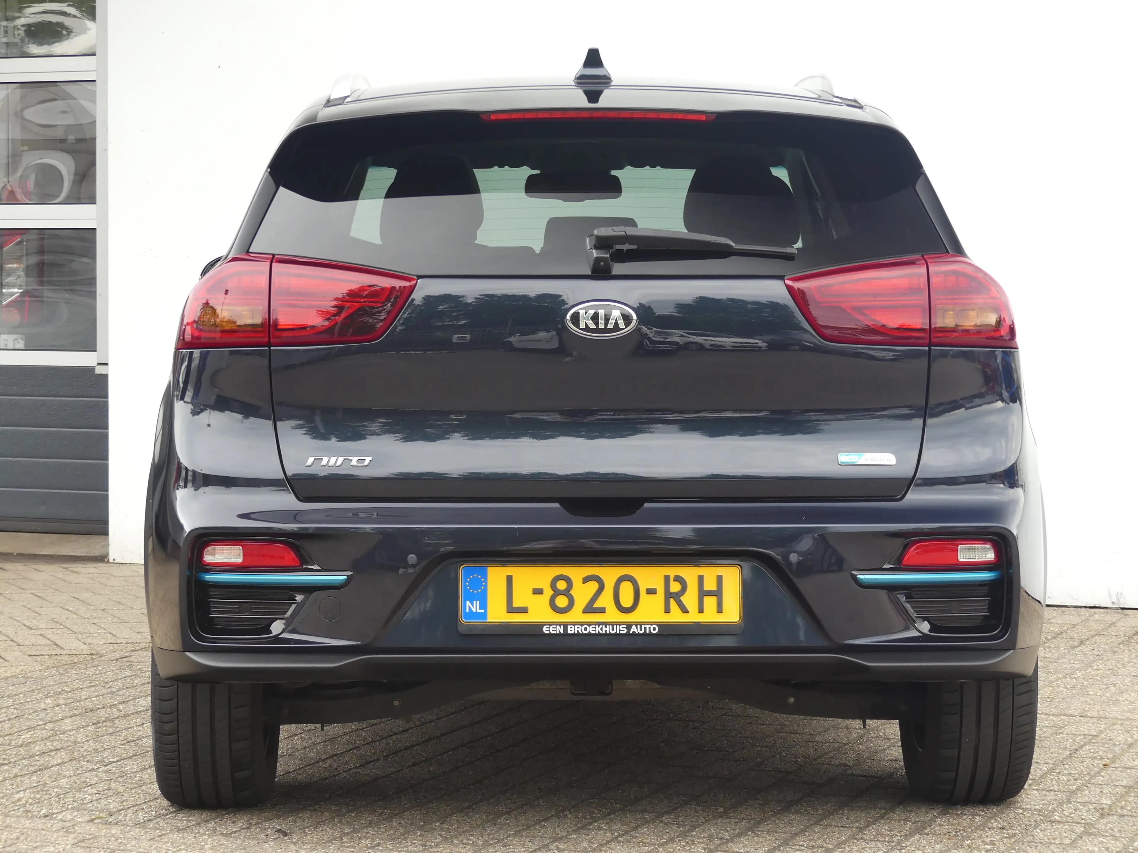 Kia e-Niro DynamicPlusLine 64 kWh | PANORAMADAK | ADAPTIVE CR — photo 7