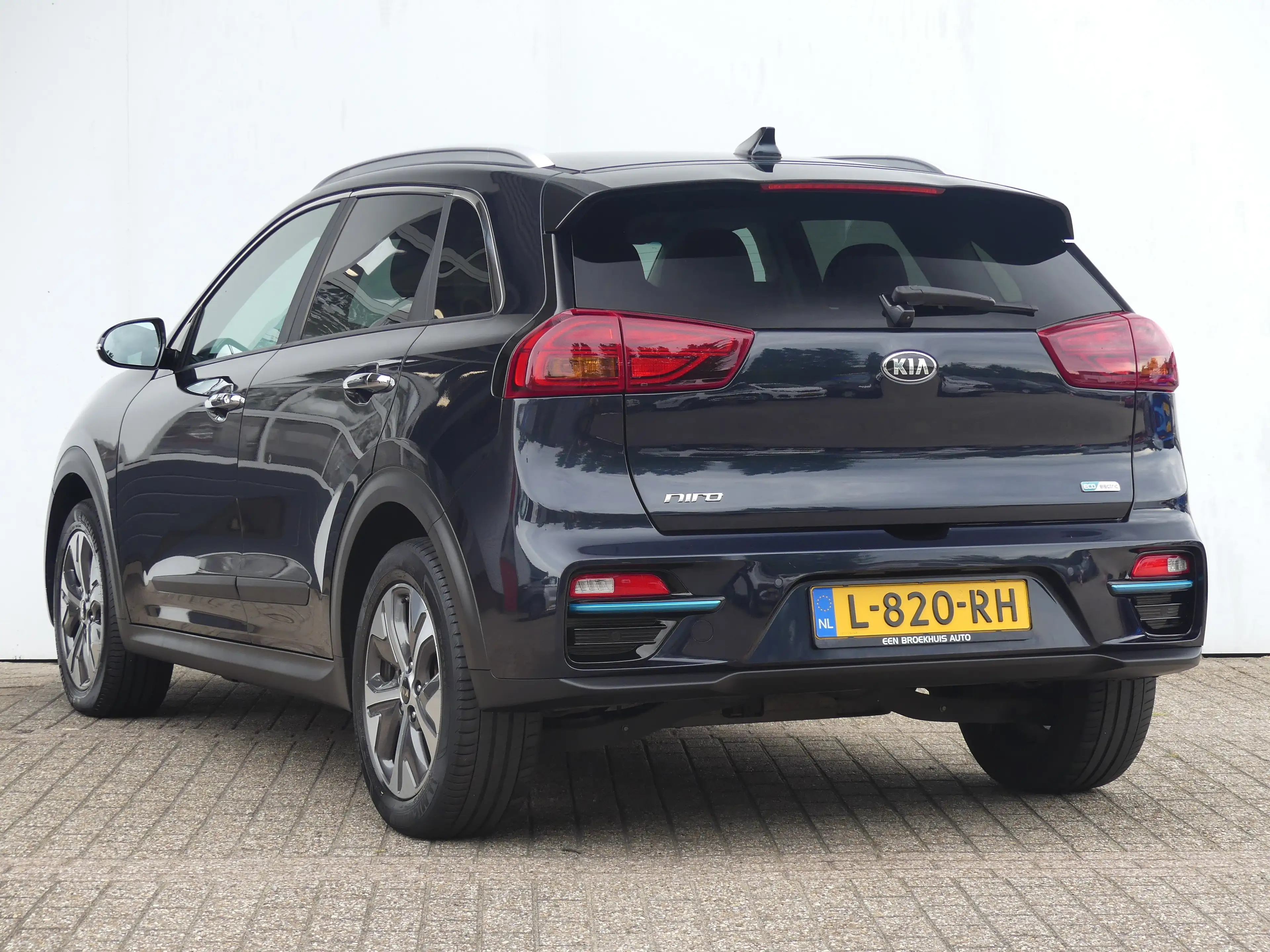 Kia e-Niro DynamicPlusLine 64 kWh | PANORAMADAK | ADAPTIVE CR — photo 3